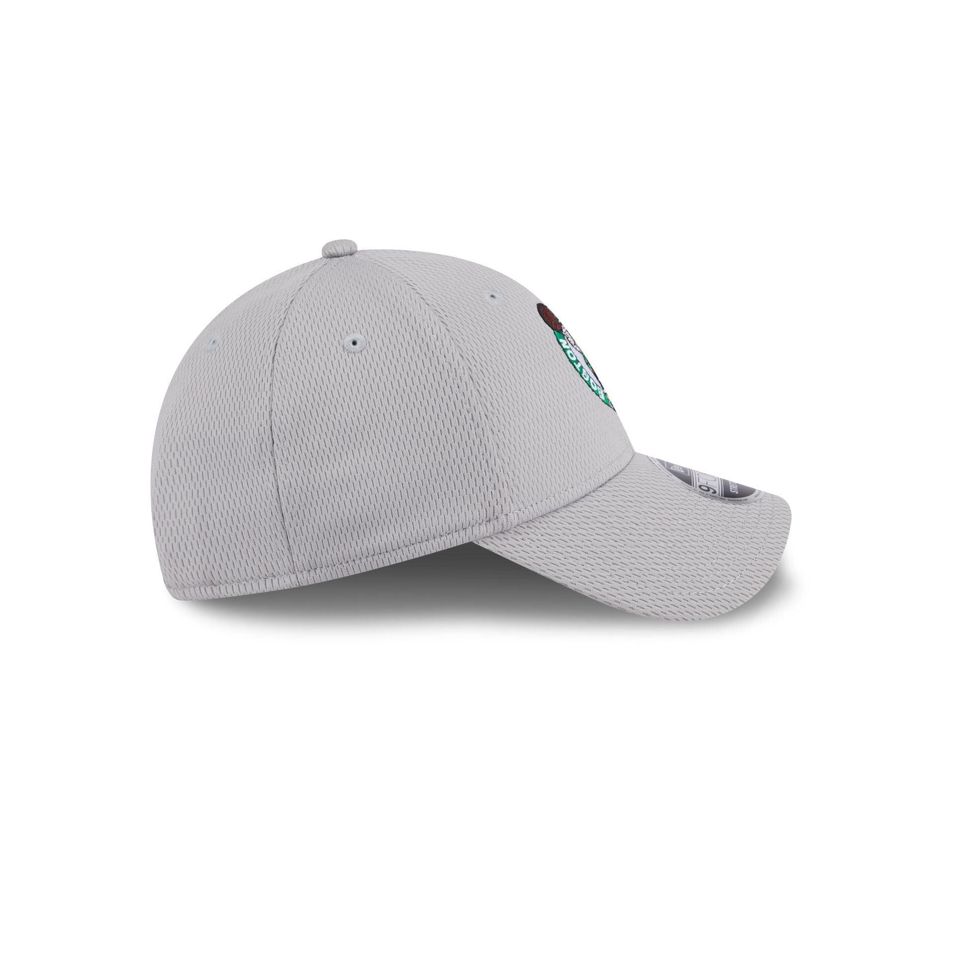 Chicago Bulls Gray 9FORTY Stretch-Snap Hat Male Product Image