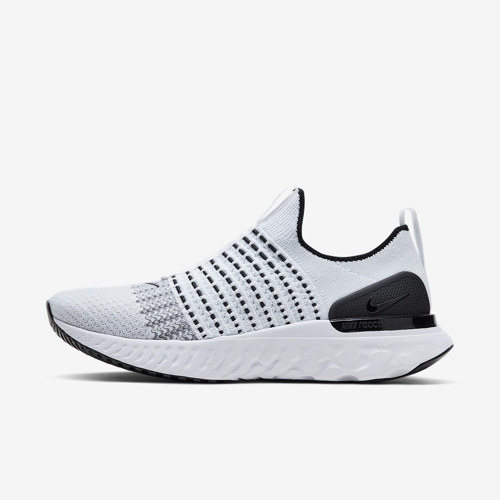 Nike Mens React Phantom Run Flyknit 2 Running Shoes in True White/Black/Pure Platinum Product Image