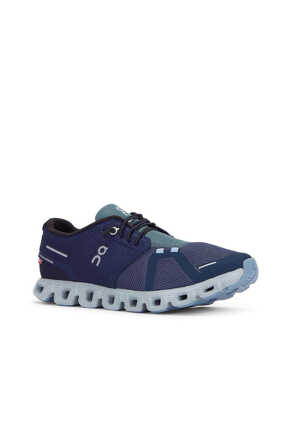 On Cloud 5 in Navy Product Image