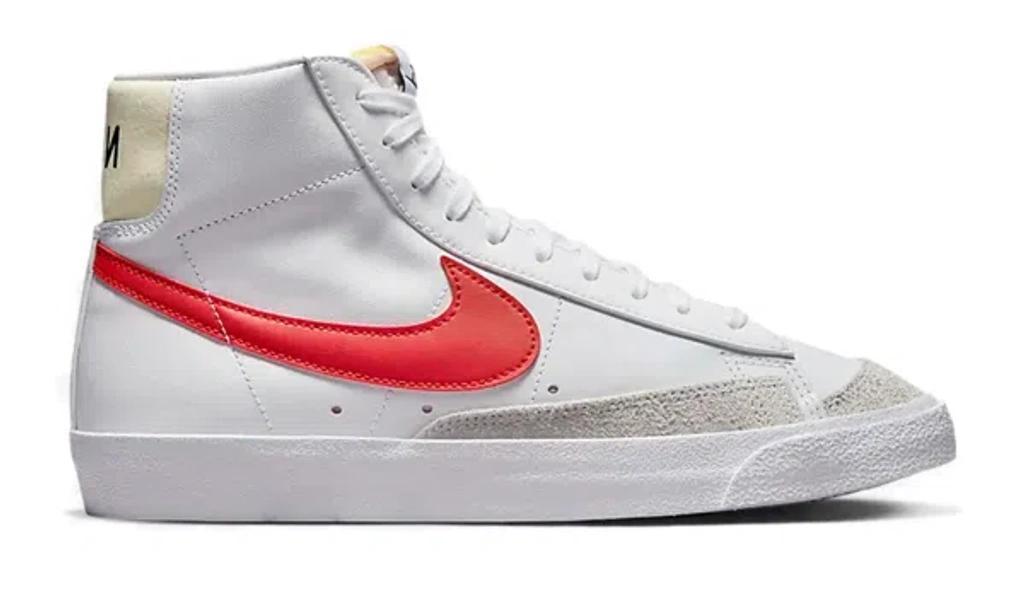 Nike Men's Blazer Mid '77 Vintage Shoes Product Image