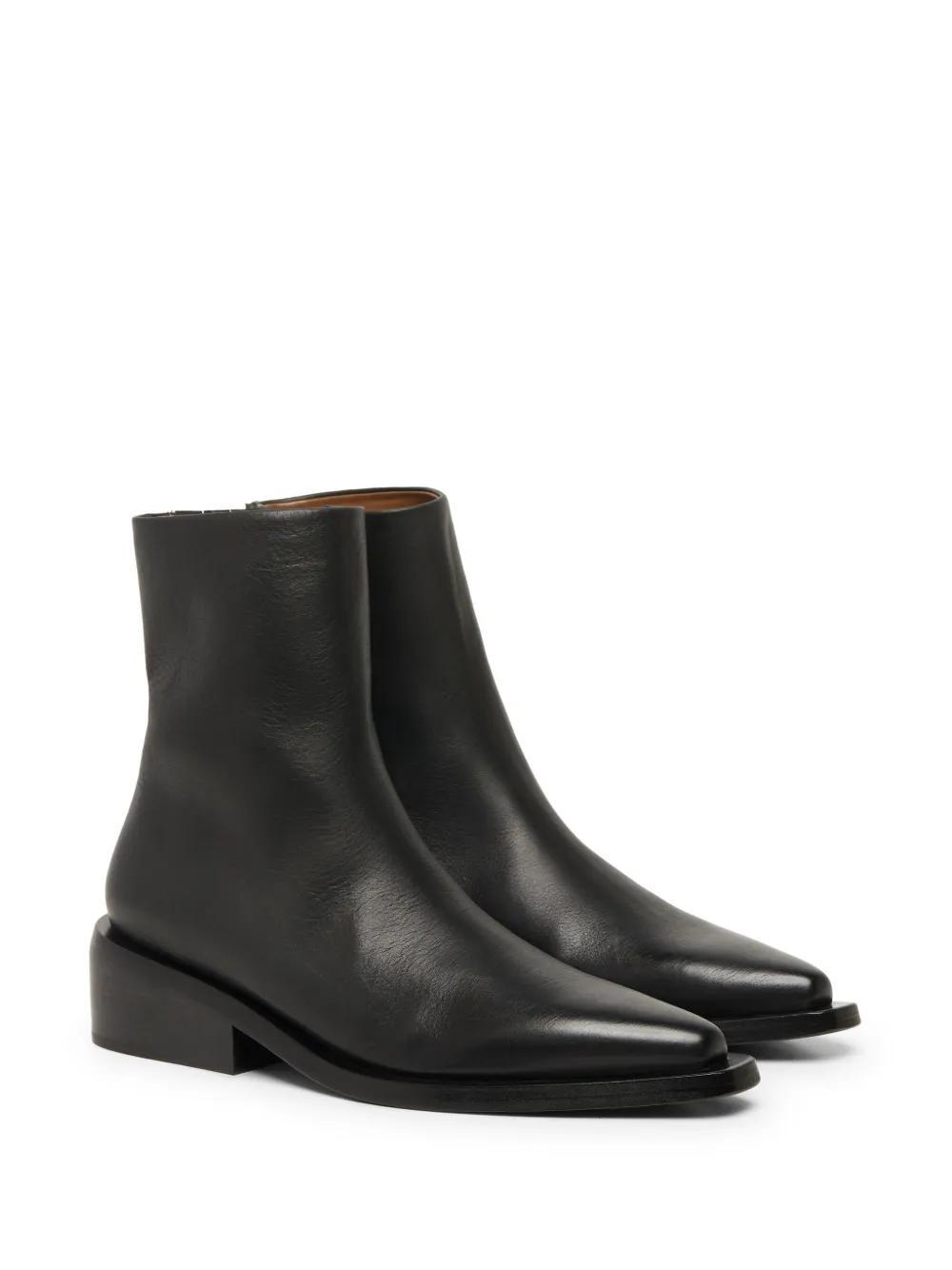 calf leather pointed toe boots Product Image