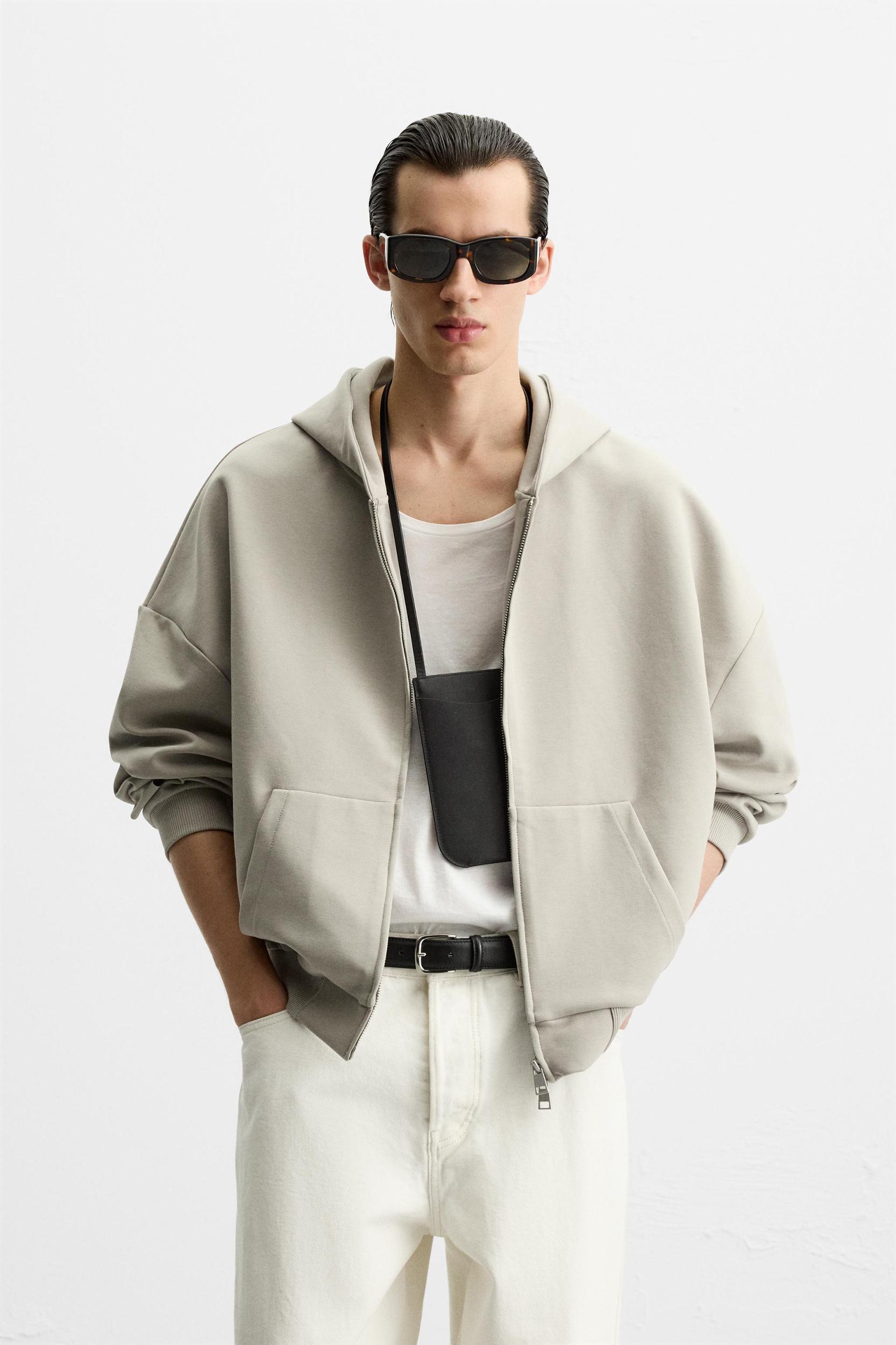 BOXY FIT TECHNICAL SWEATSHIRT Product Image