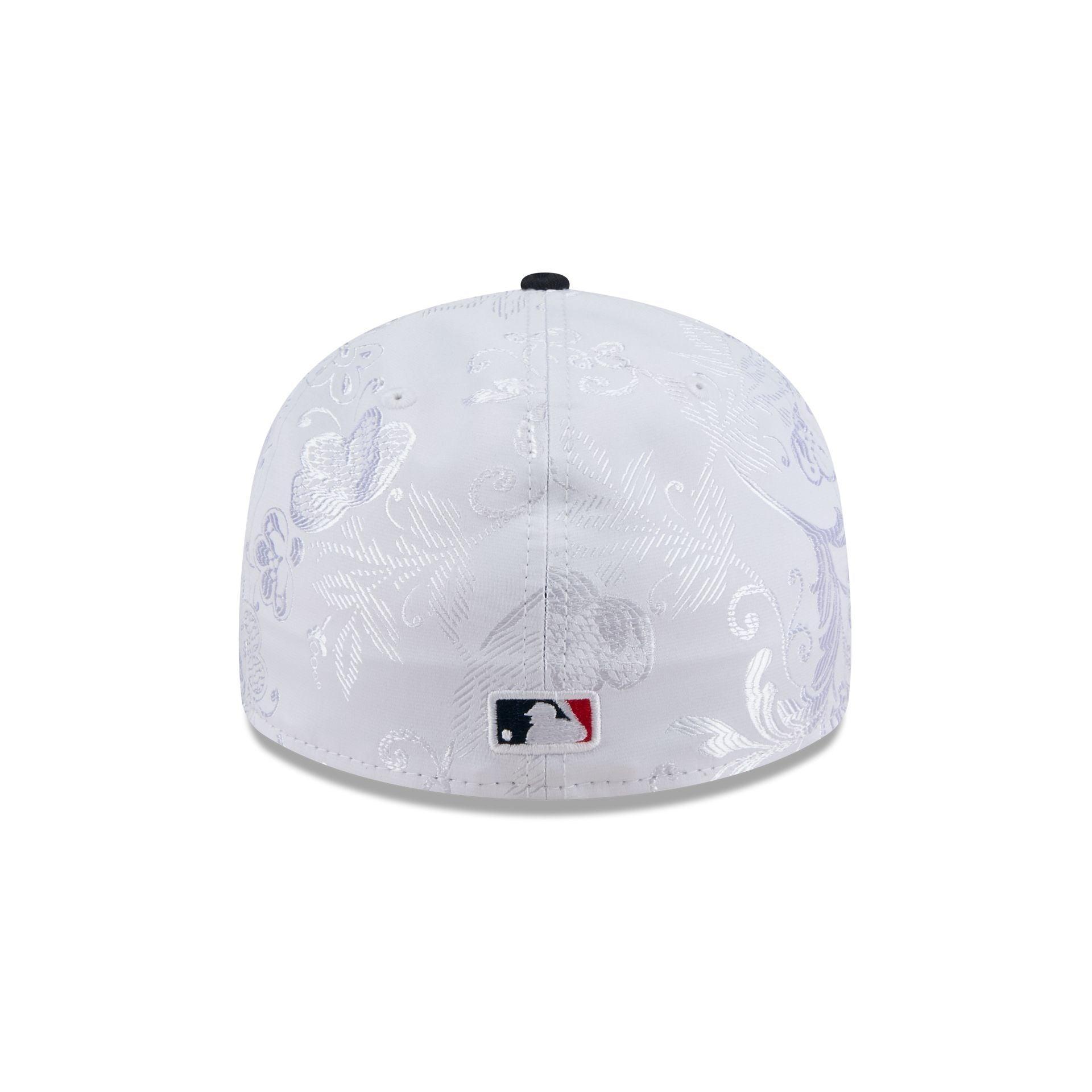 Atlanta Braves Floral Shine Low Profile 59FIFTY Fitted Hat Male Product Image