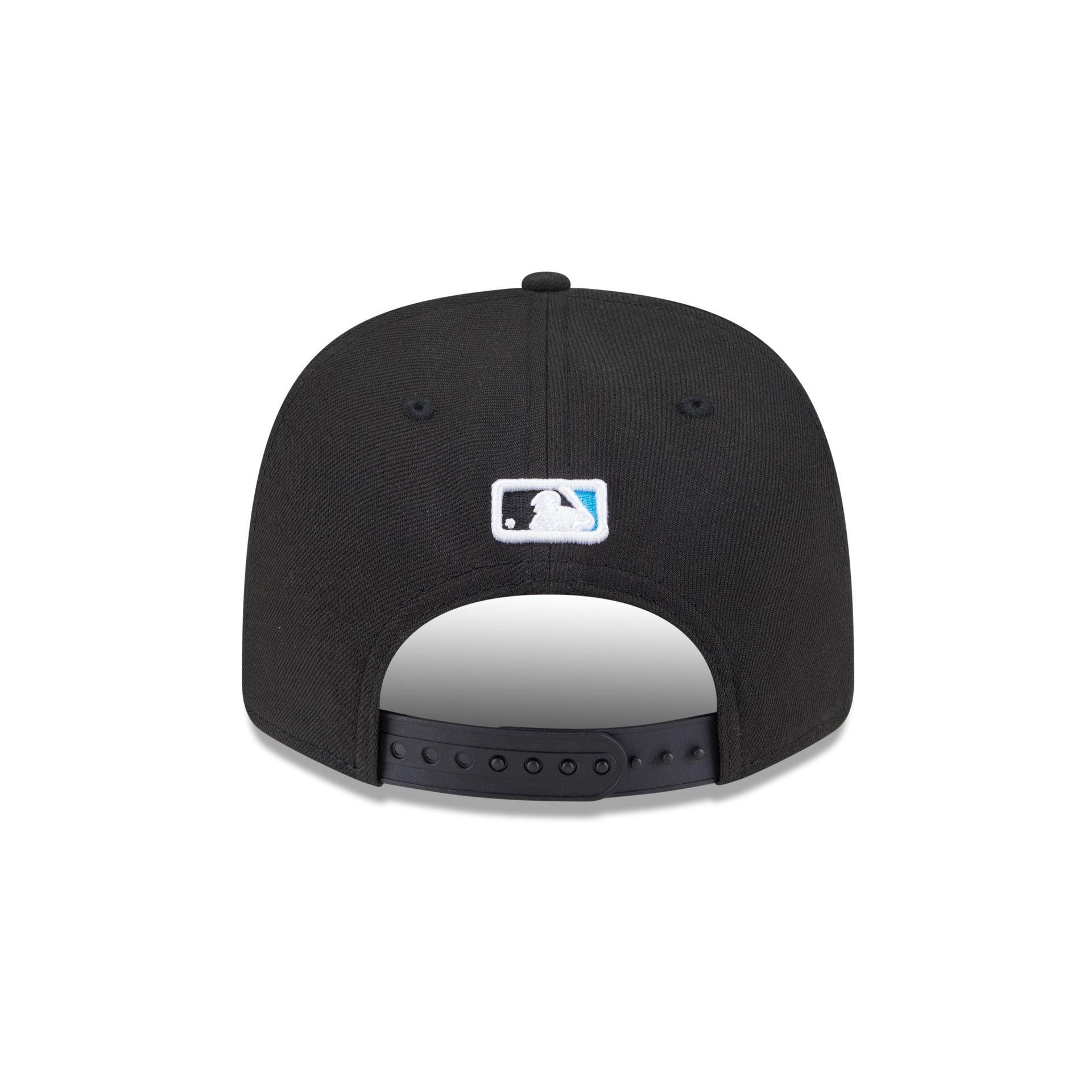 Los Angeles Lakers Circle Patch 9SEVENTY Stretch-Snap Hat Male Product Image