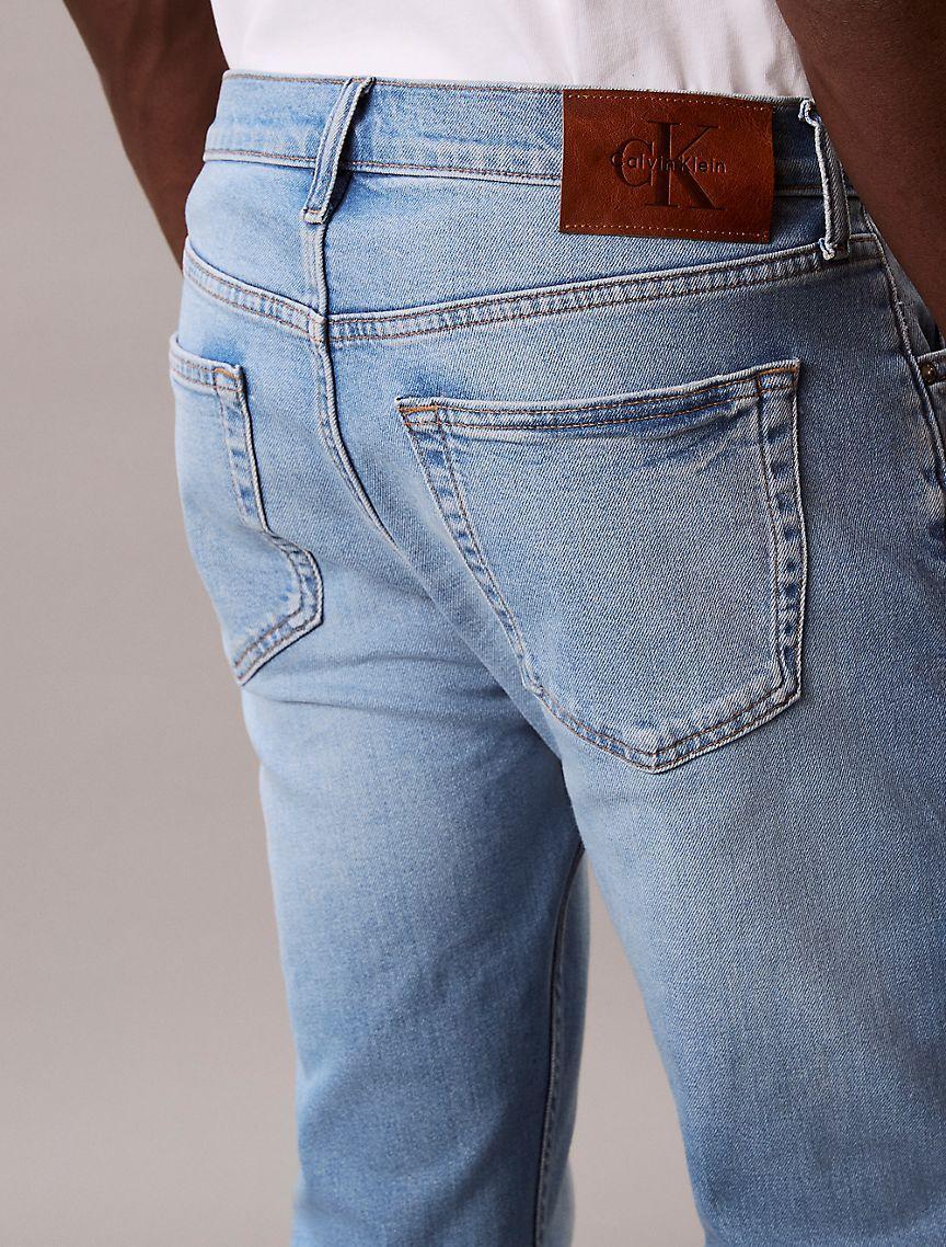 Tapered Slim Fit Jeans Product Image
