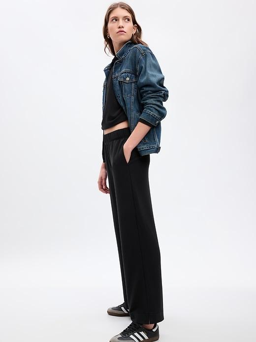 Mid Rise Cloudlight Straight Leg Sweatpants Product Image