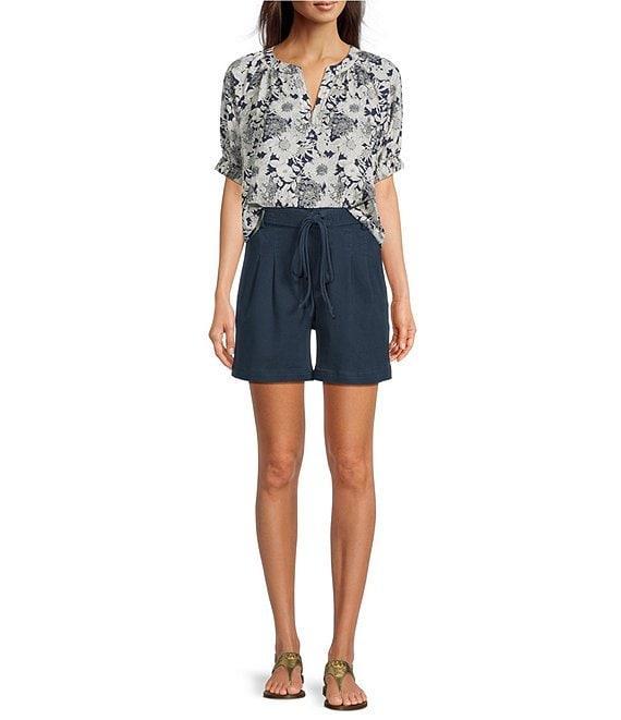 Current Air Cotton Blend Belted Tie Waist Pleated Shorts Product Image