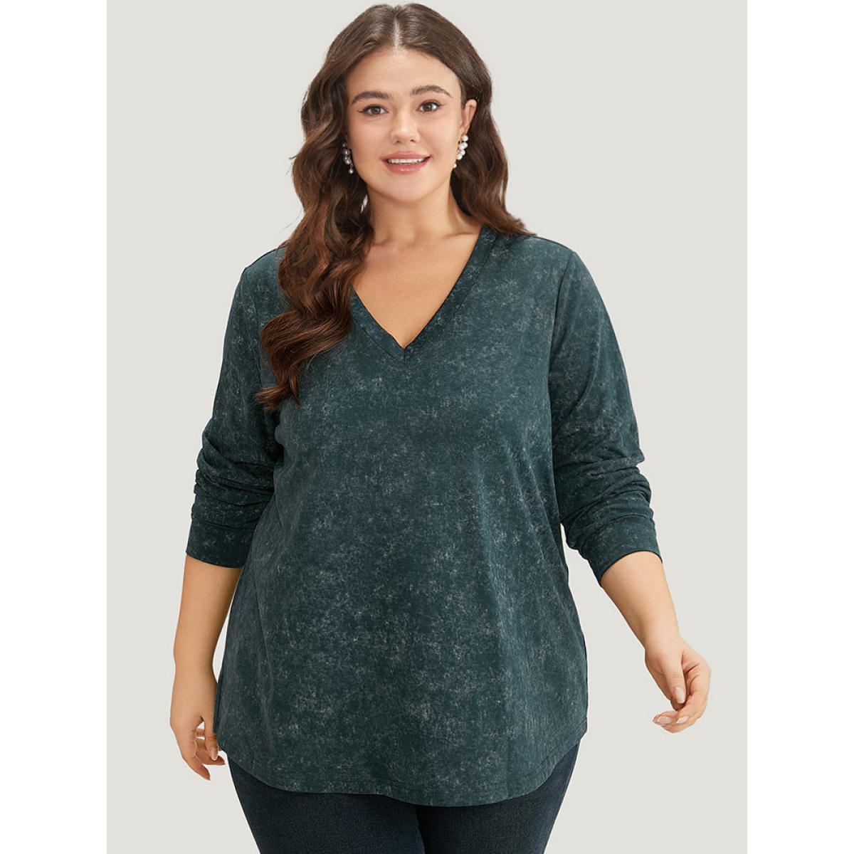 Plus Size Solid Vintage V Neck Sweatshirt Women Cyan Casual Plain V-neck Dailywear Sweatshirts BloomChic 28/5X Product Image