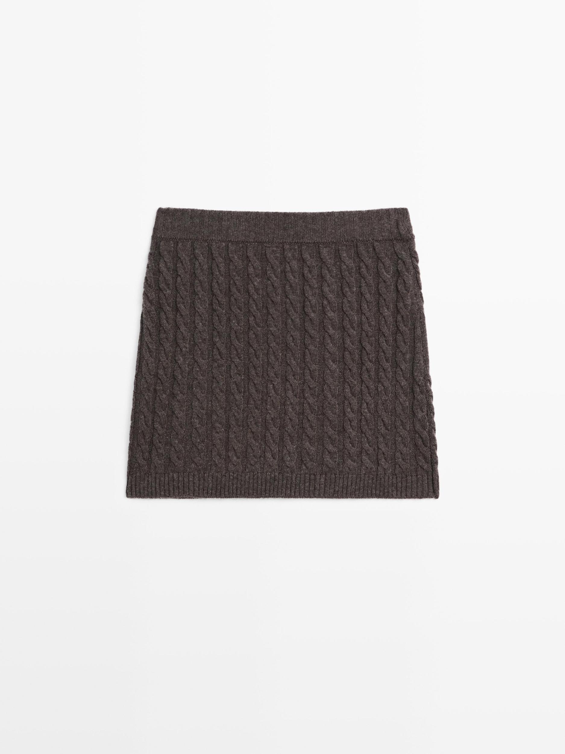 Long knit skirt Product Image