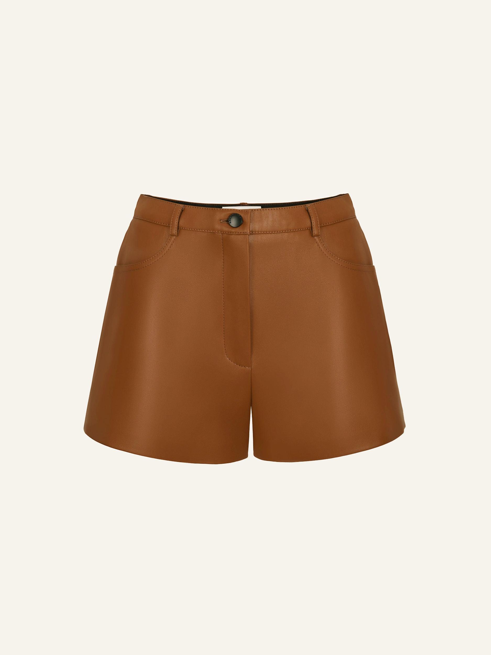 Killa shorts in Choco Product Image