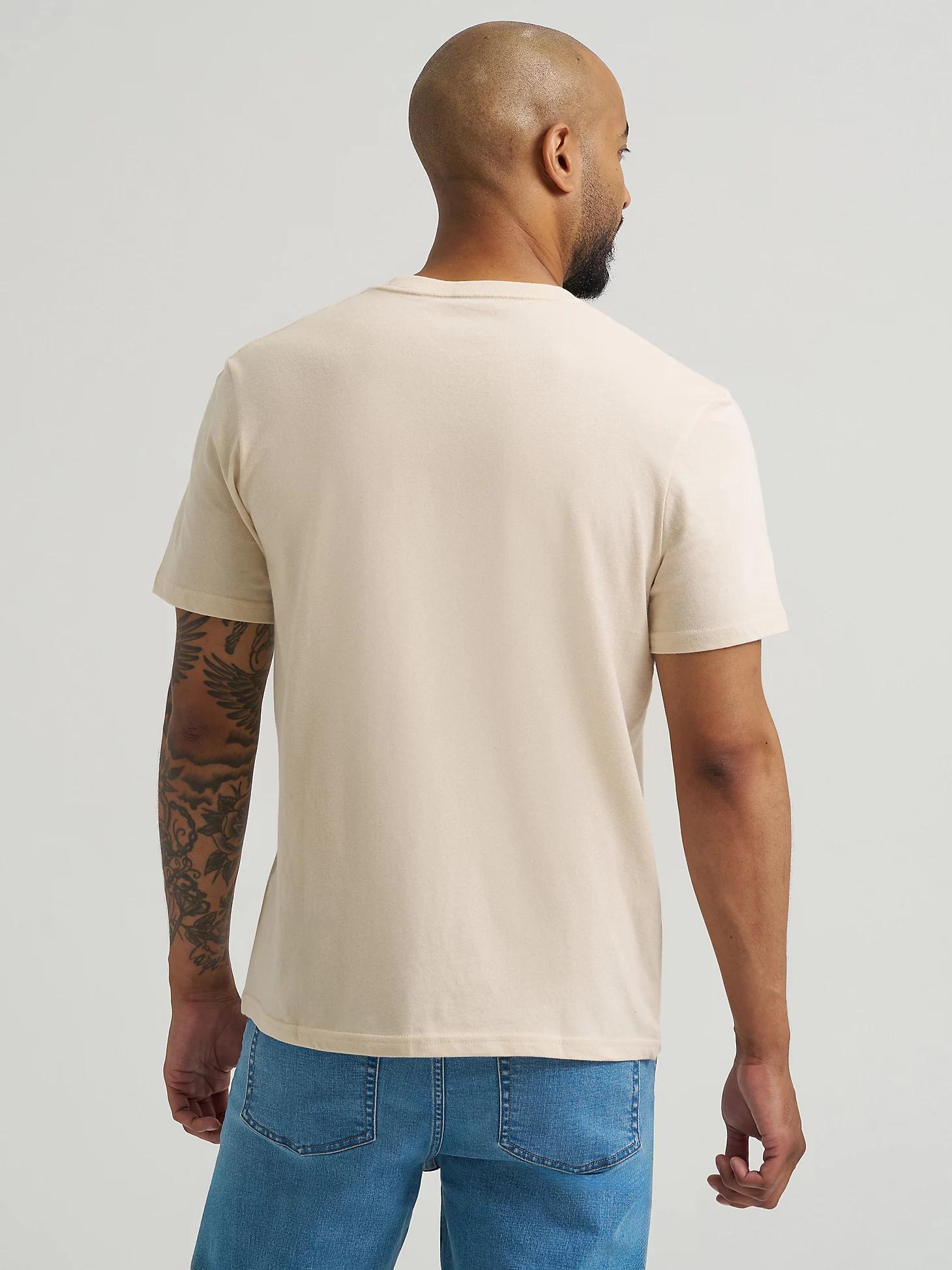 Men's Ozarks Graphic T-Shirt | Men's SHIRTS | Wrangler® Product Image