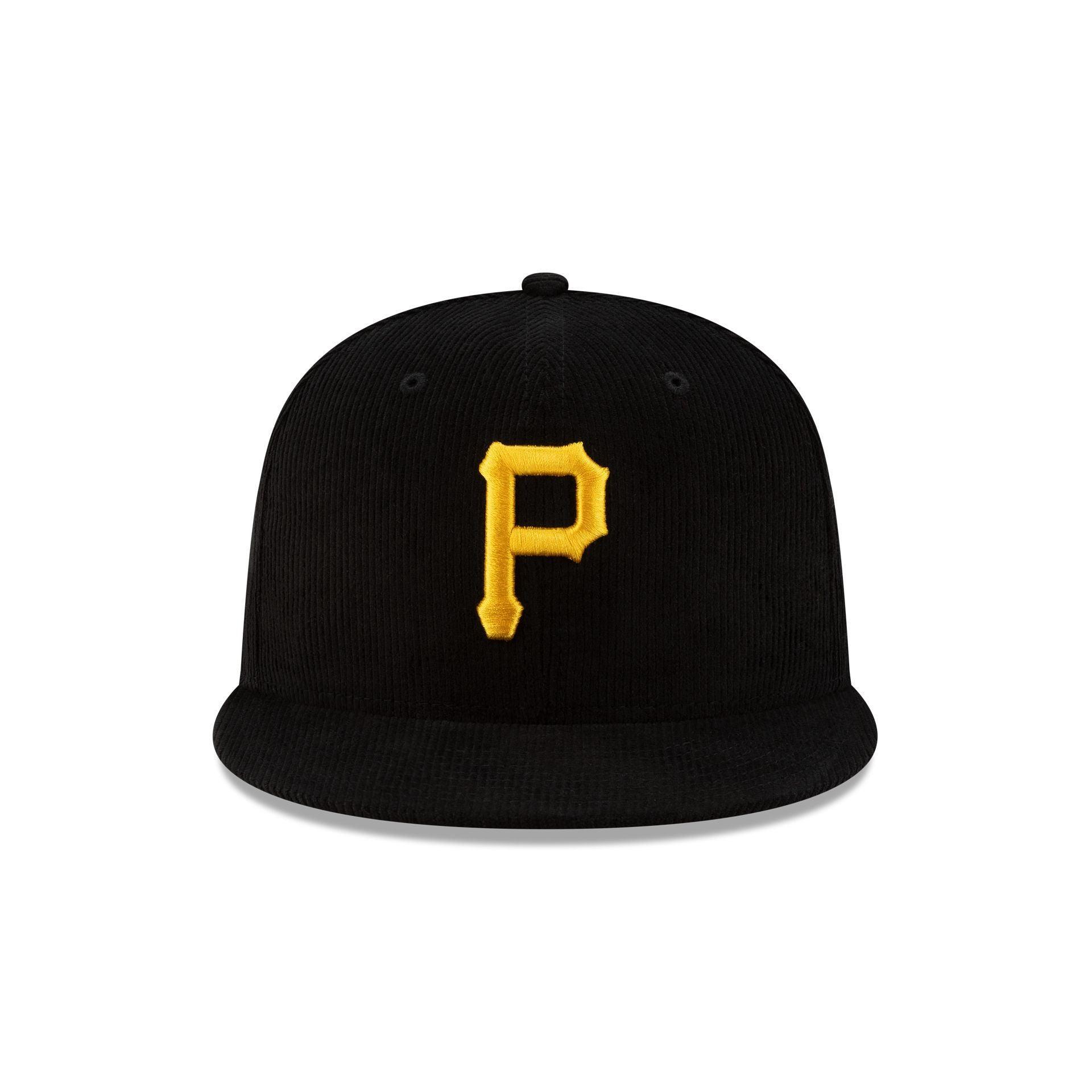 Boston Bruins Black 9FIFTY Snapback Hat Male Product Image