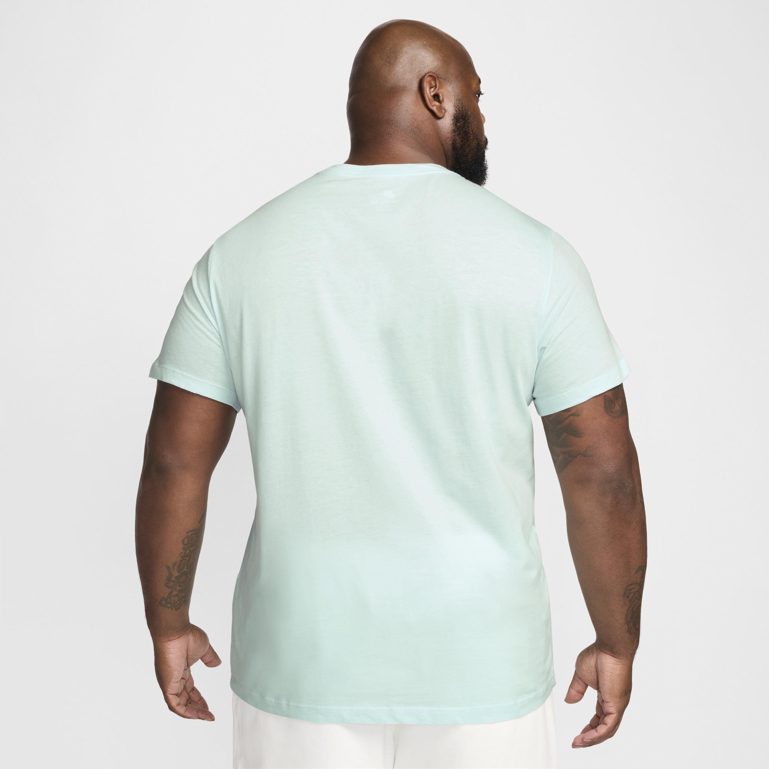Nike Sportswear Men's T-Shirt Product Image