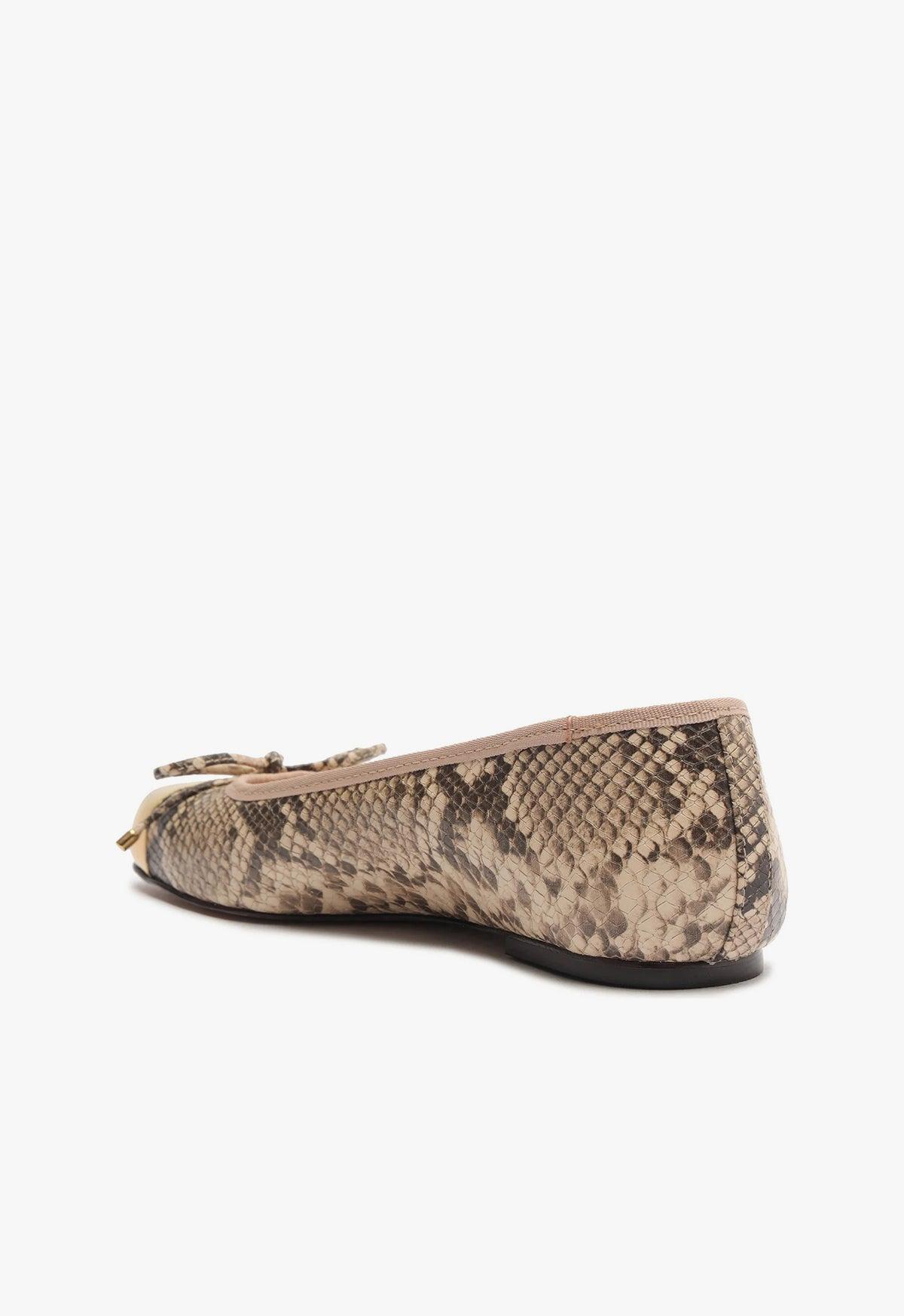 Sae Leather Flat Product Image