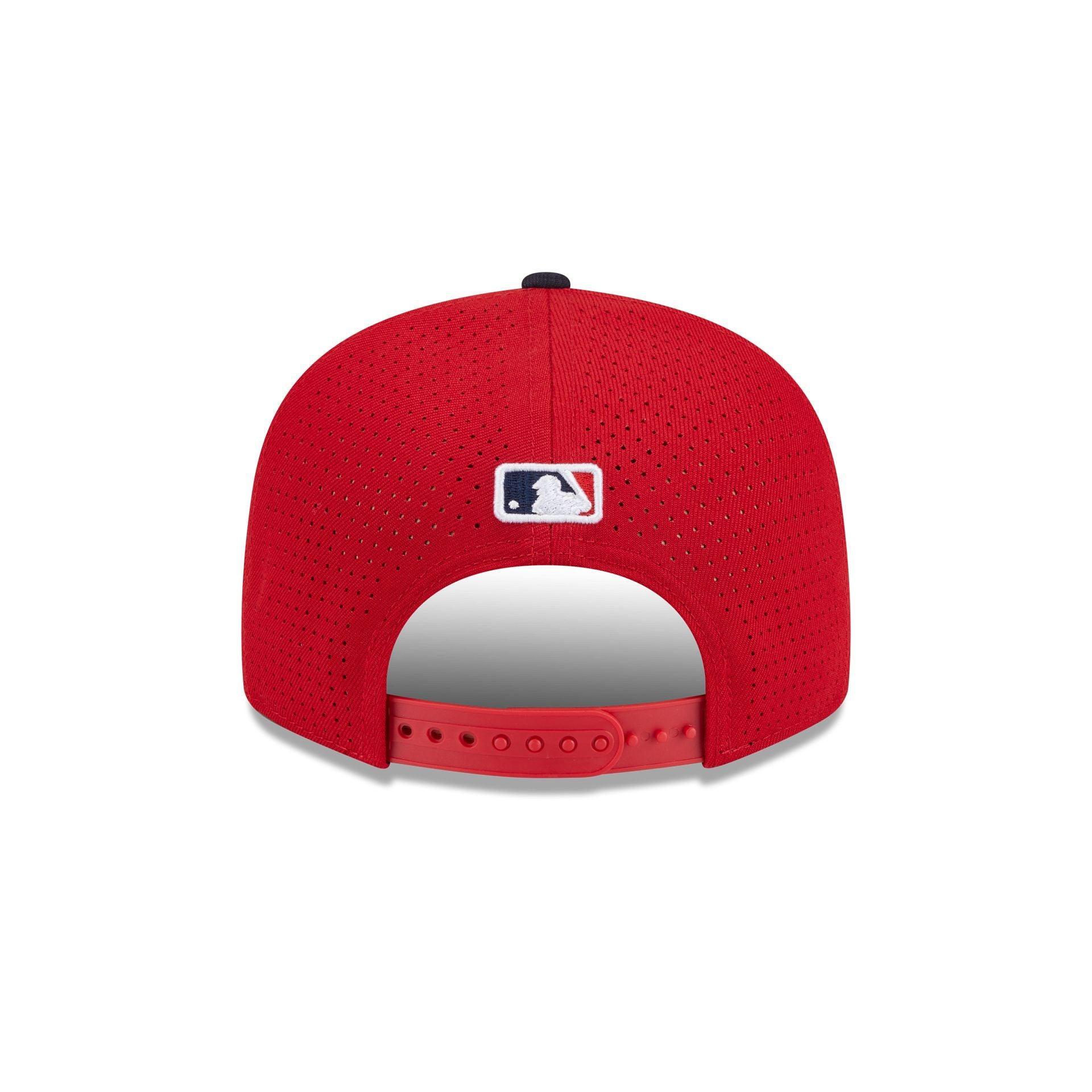 New York Knicks Satin Pin 9FIFTY Snapback Hat Male Product Image