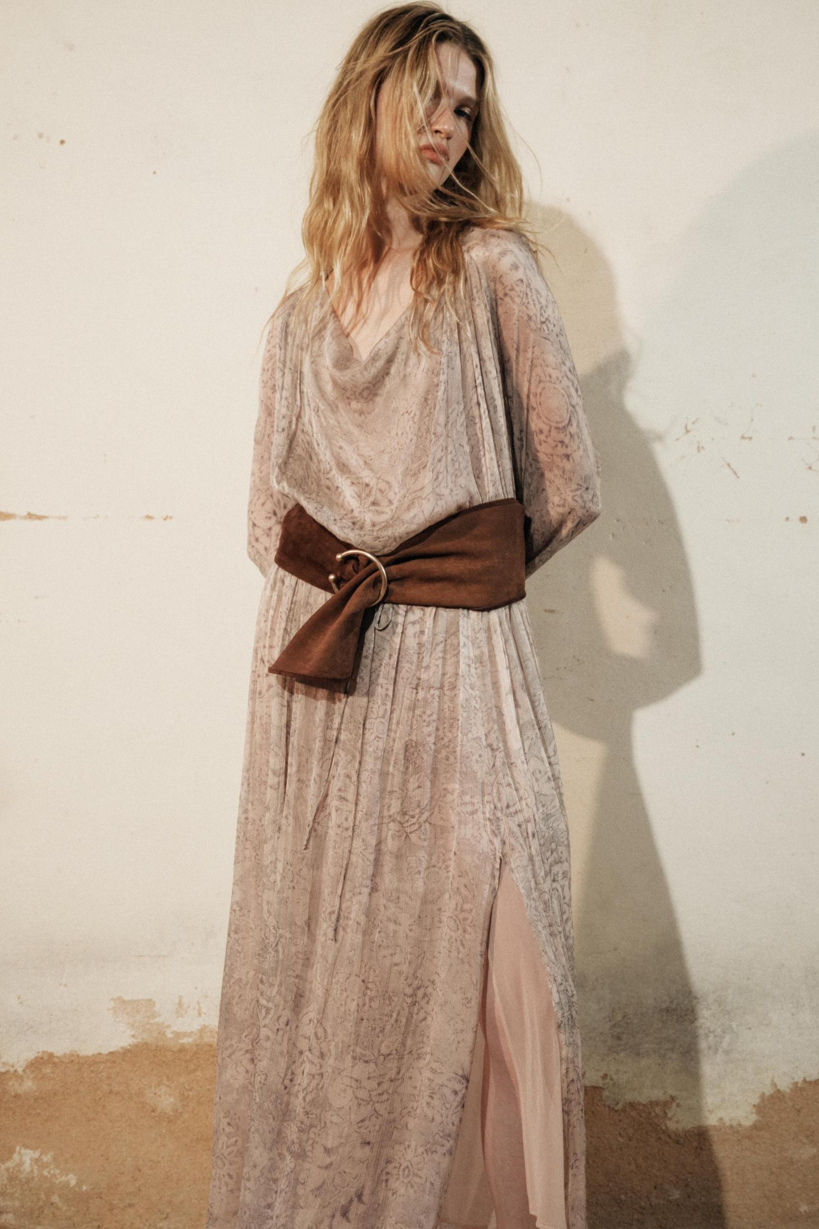 VOLUMINOUS PRINTED LONG DRESS ZW COLLECTION Product Image