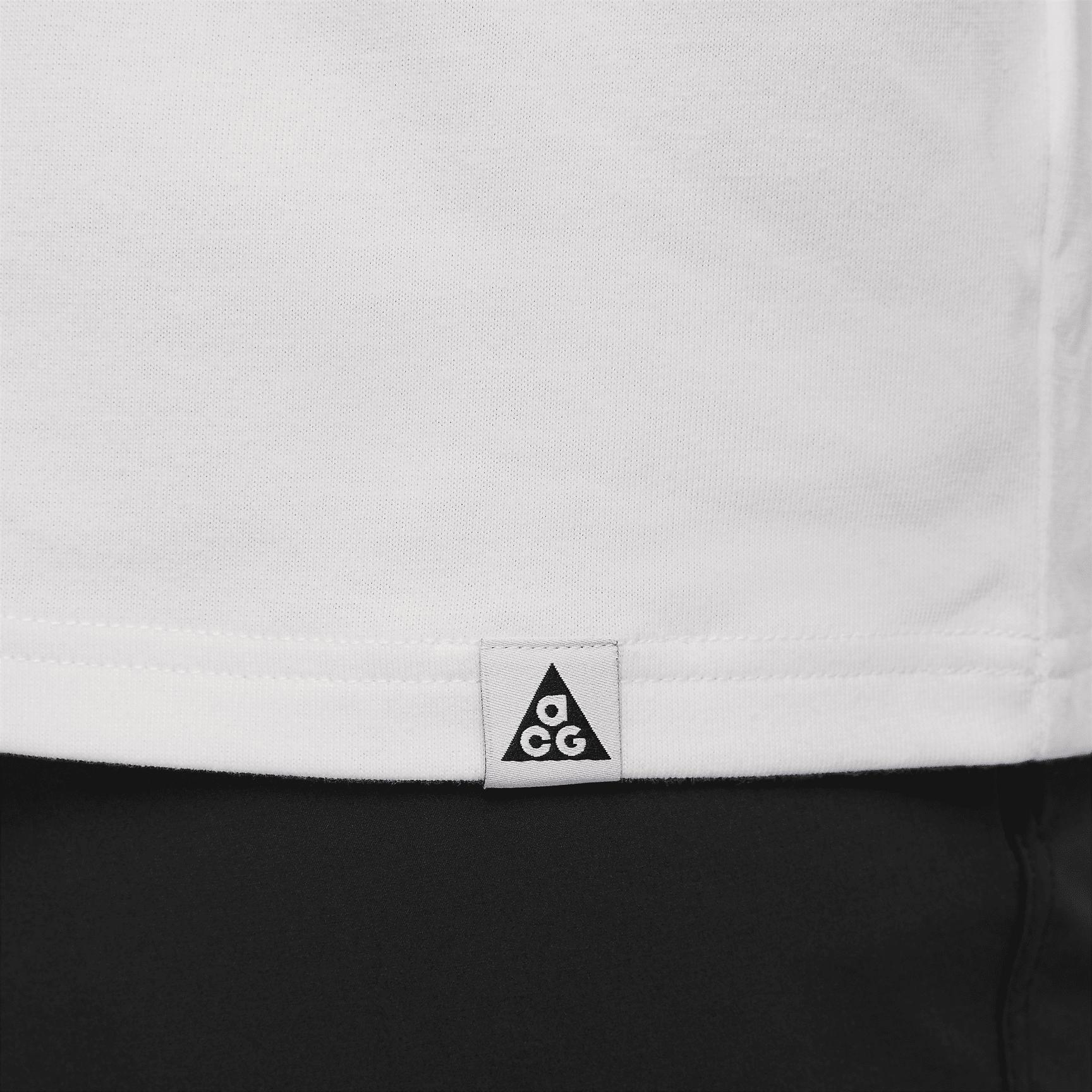 Nike ACG Men's Dri-FIT T-Shirt Product Image