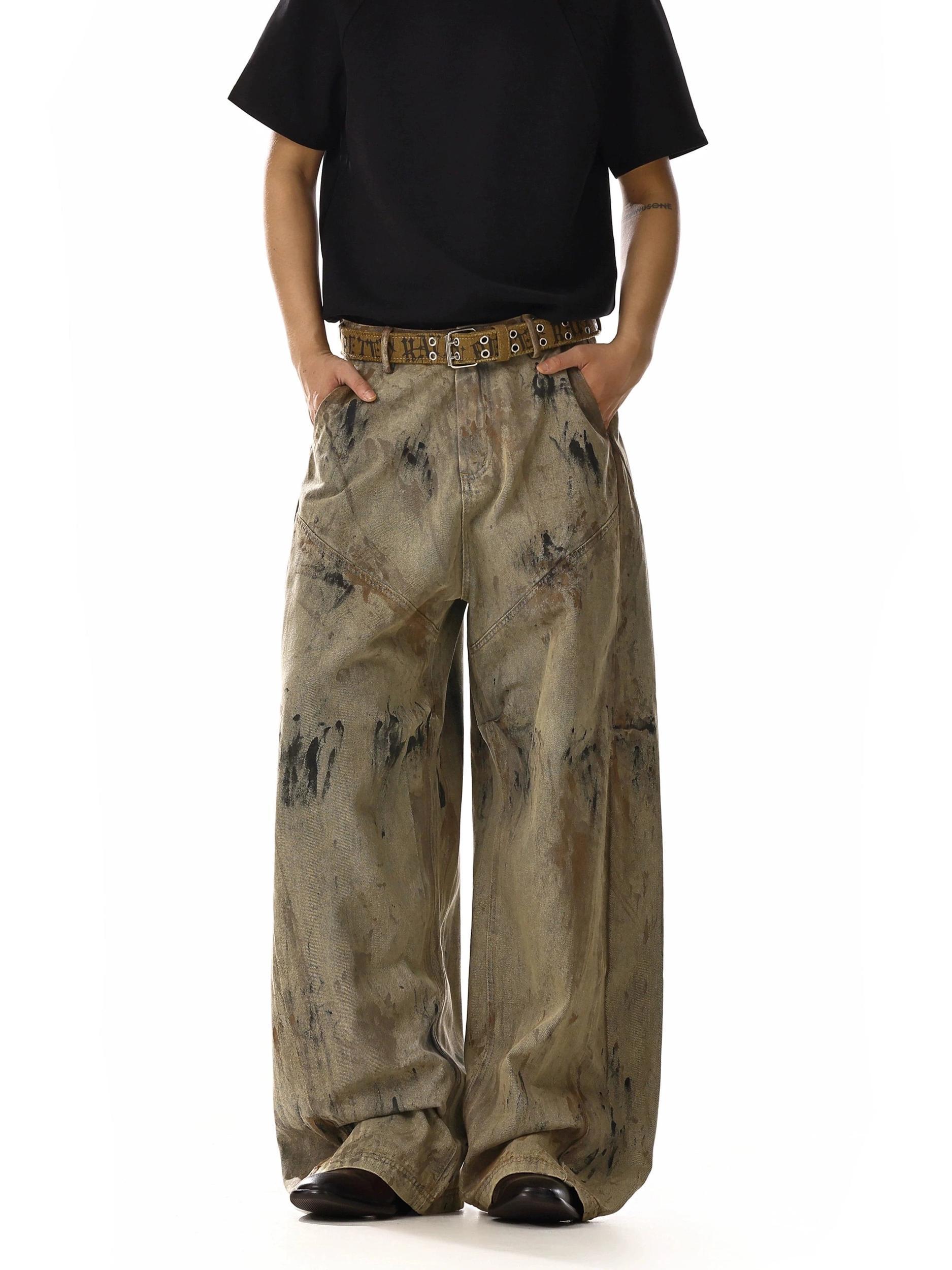 RT No. 18126 GRAFFITI LIGHT BROWN STRAIGHT PANTS Product Image