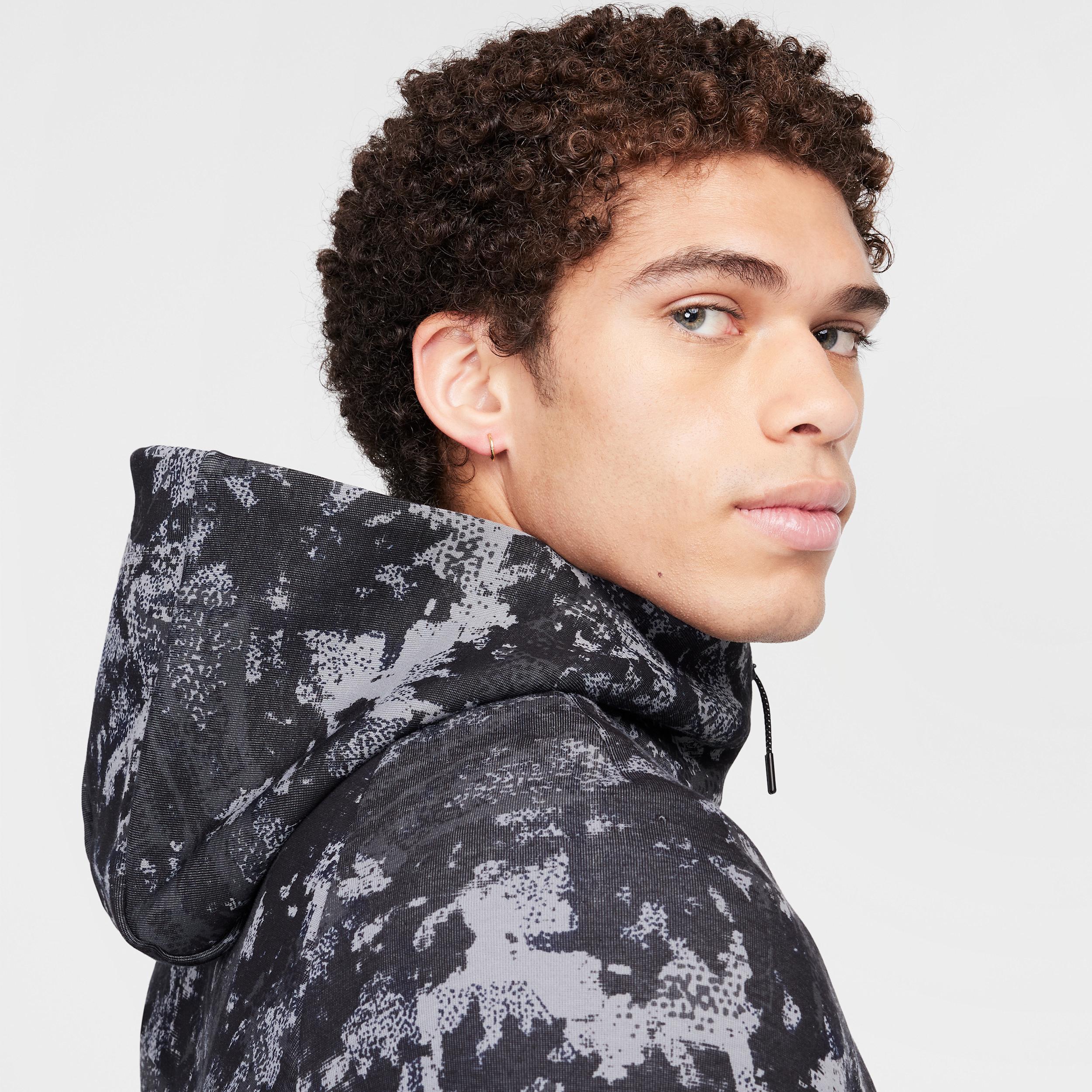Nike Tech Windrunner Men's Fleece Full-Zip Hoodie Product Image