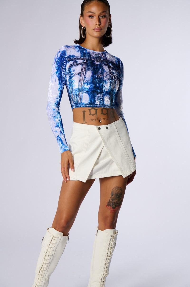 LOVE IS WILD TOP Product Image