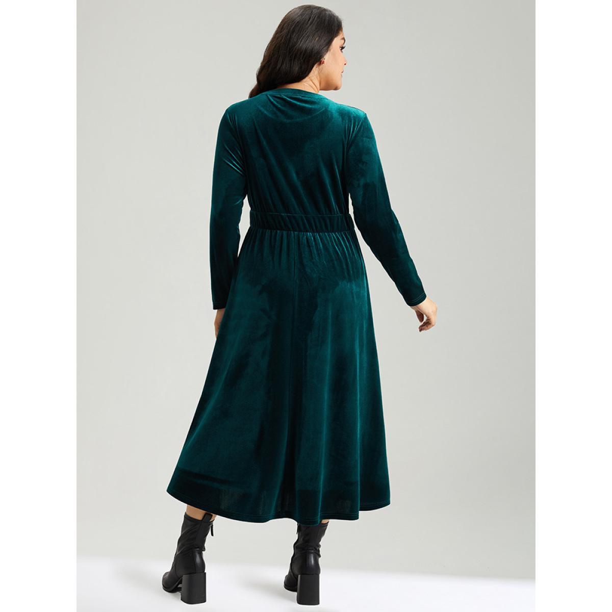 Plus Size Velvet Plain Pocket Pleated Hem Dress Cyan Women Elegant Plain Round Neck Long Sleeve Curvy Midi Dress BloomChic 28/5X Product Image