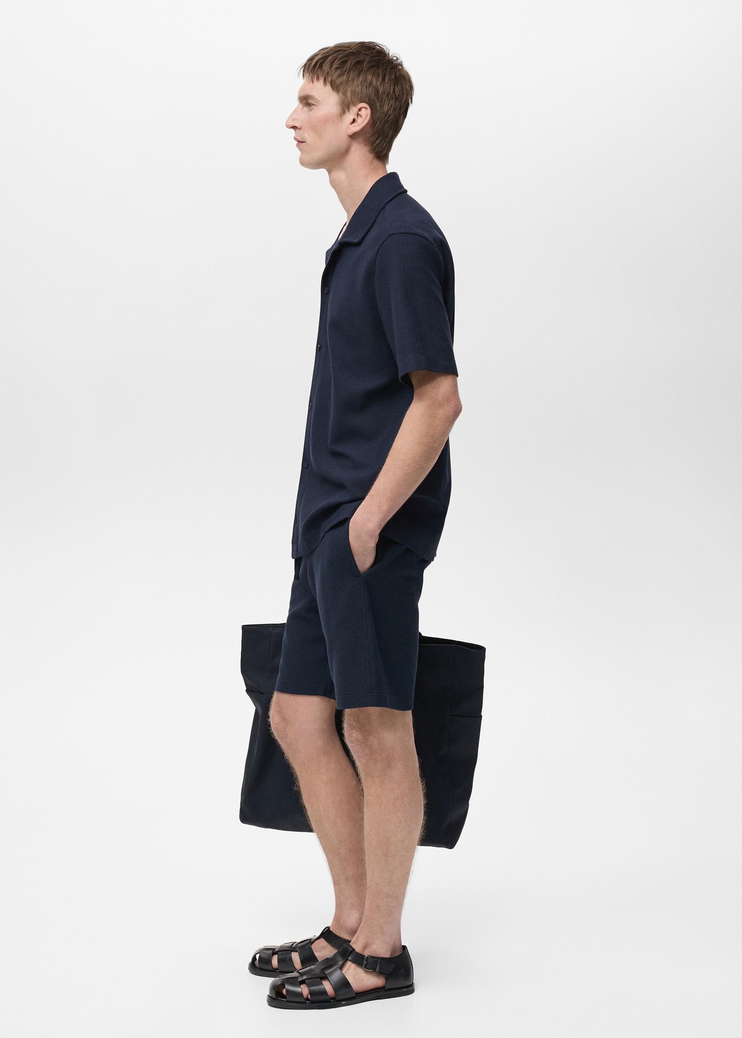 Structured knitted shorts - Men | MANGO USA Product Image
