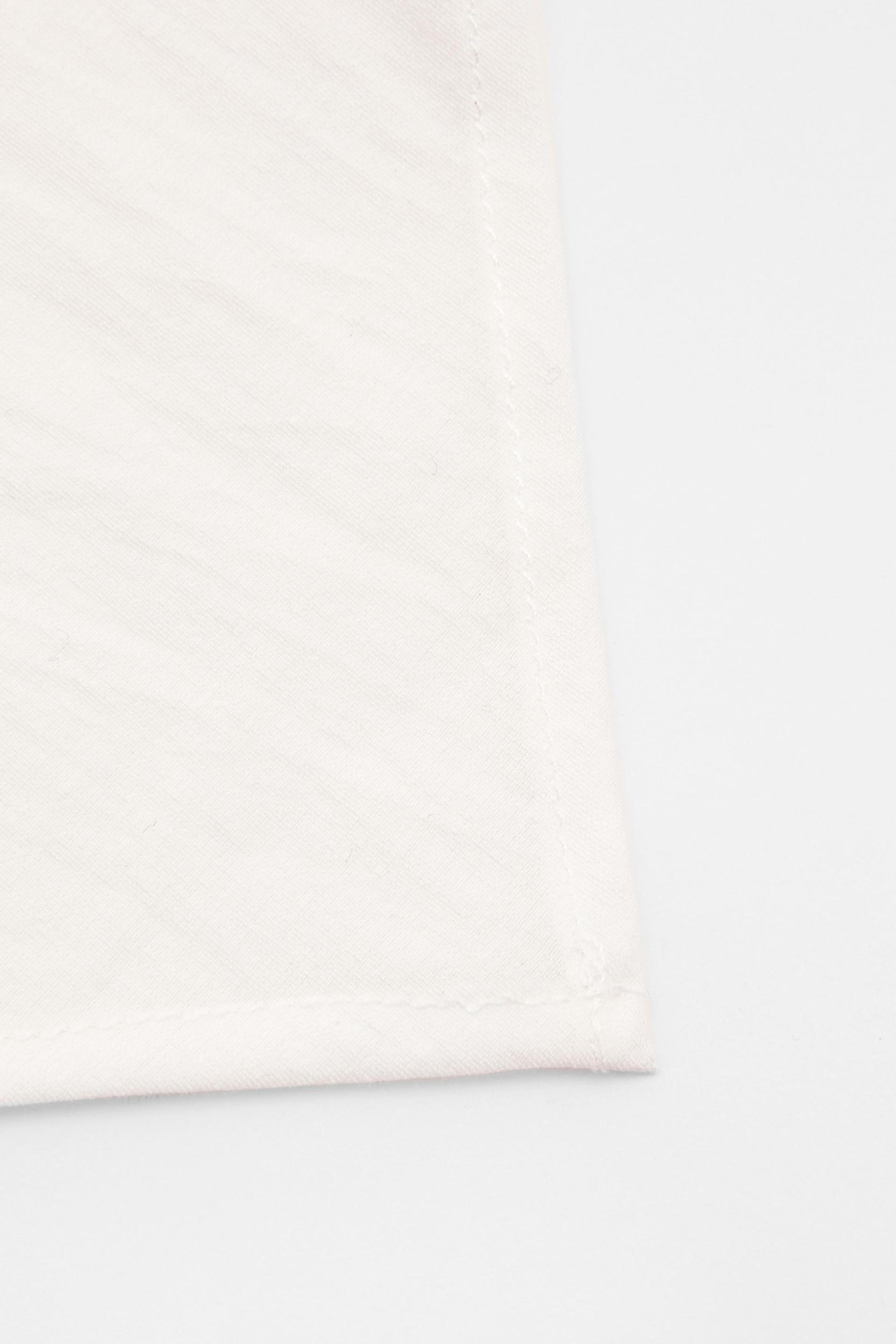 White neckerchief Product Image