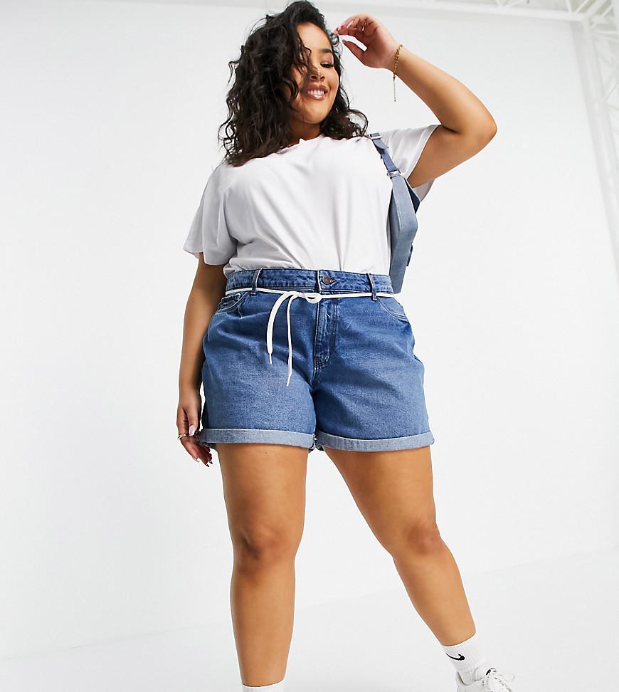 Noisy May Curve mom denim shorts Product Image
