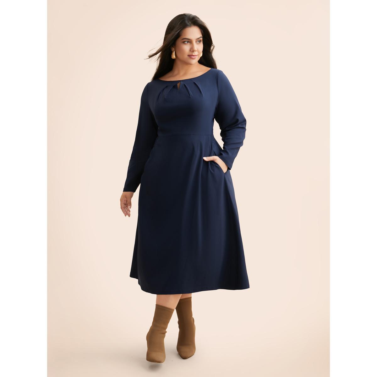 Plus Size Plain Keyhole Pleated Shirred Dress Indigo Women Workwear Essentials Pleated Boat Neck Long Sleeve Curvy BloomChic 10/M Product Image