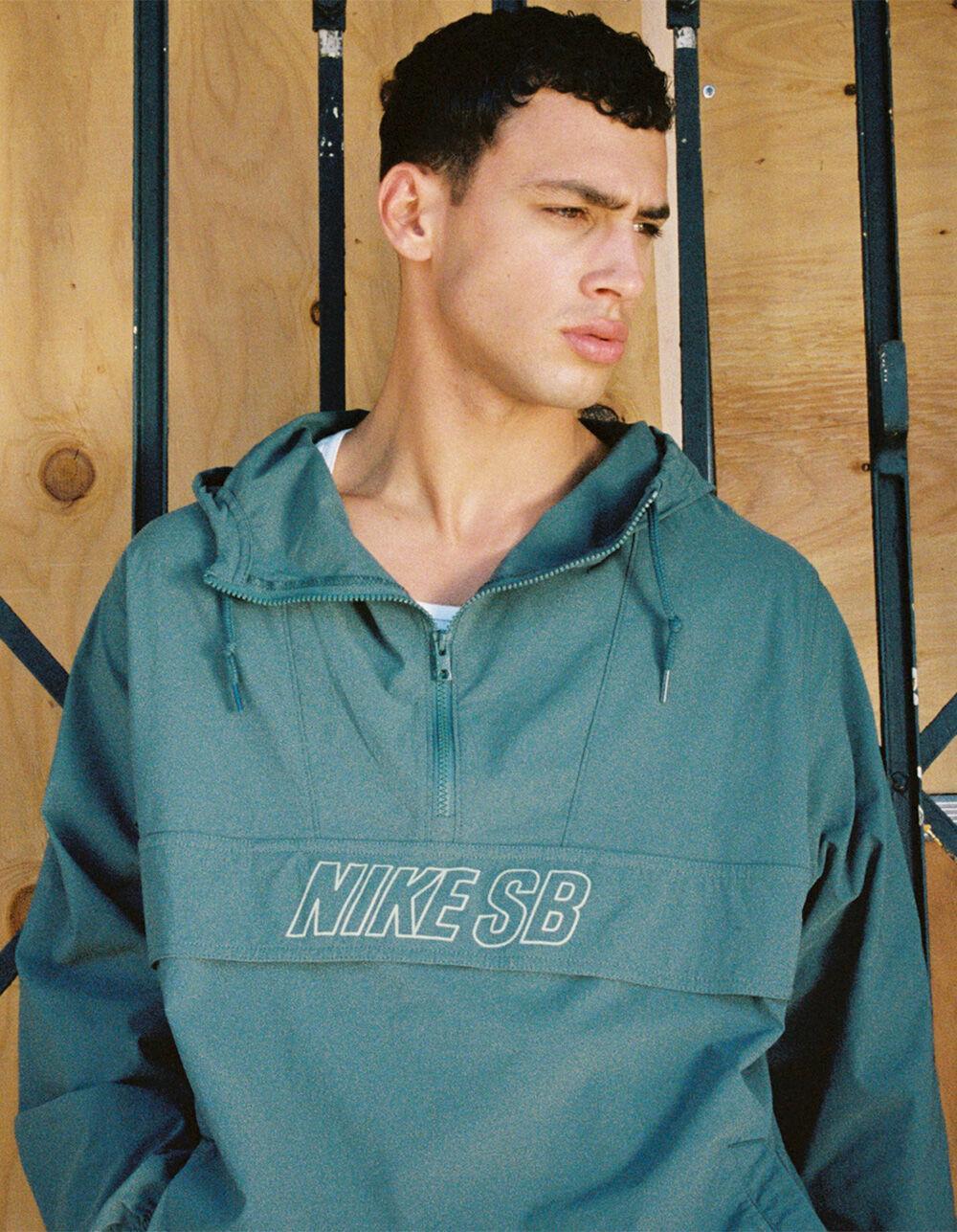 NIKE SB Essentials Mens Anorak Skate Jacket - GREEN Product Image