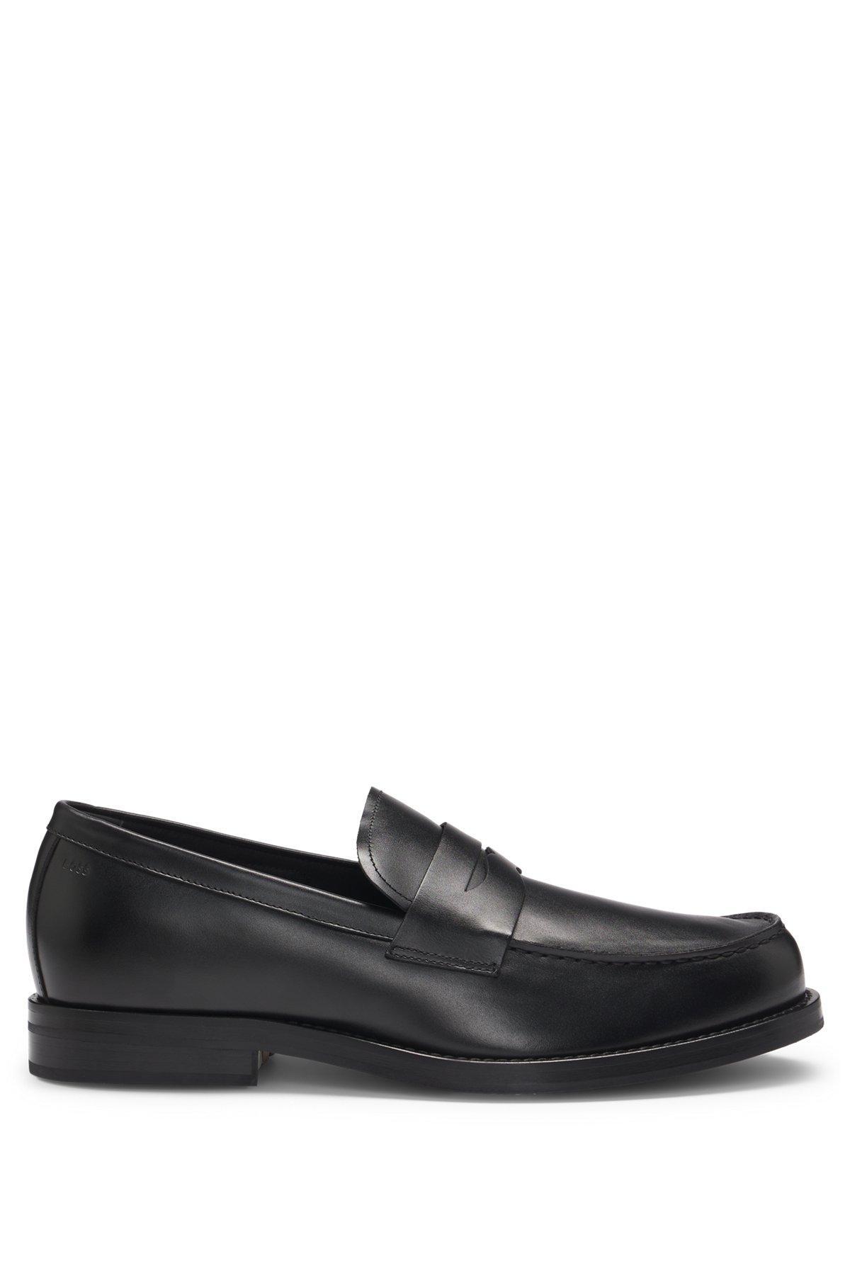 Dressletic slip-on penny loafers in leather Product Image