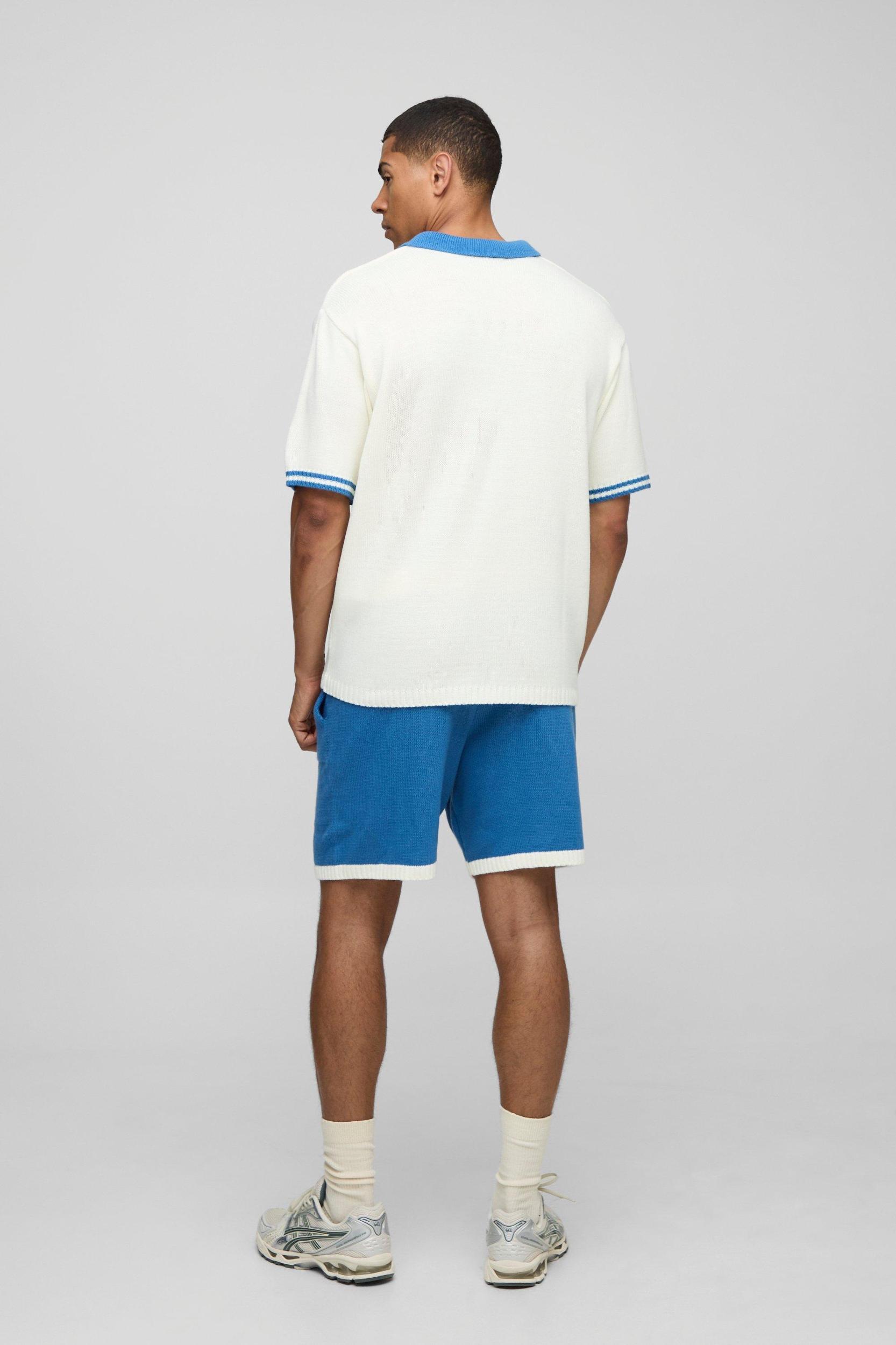Oversized V Neck Limited Edition Short Sleeve Knitted Polo | boohooMAN USA Product Image