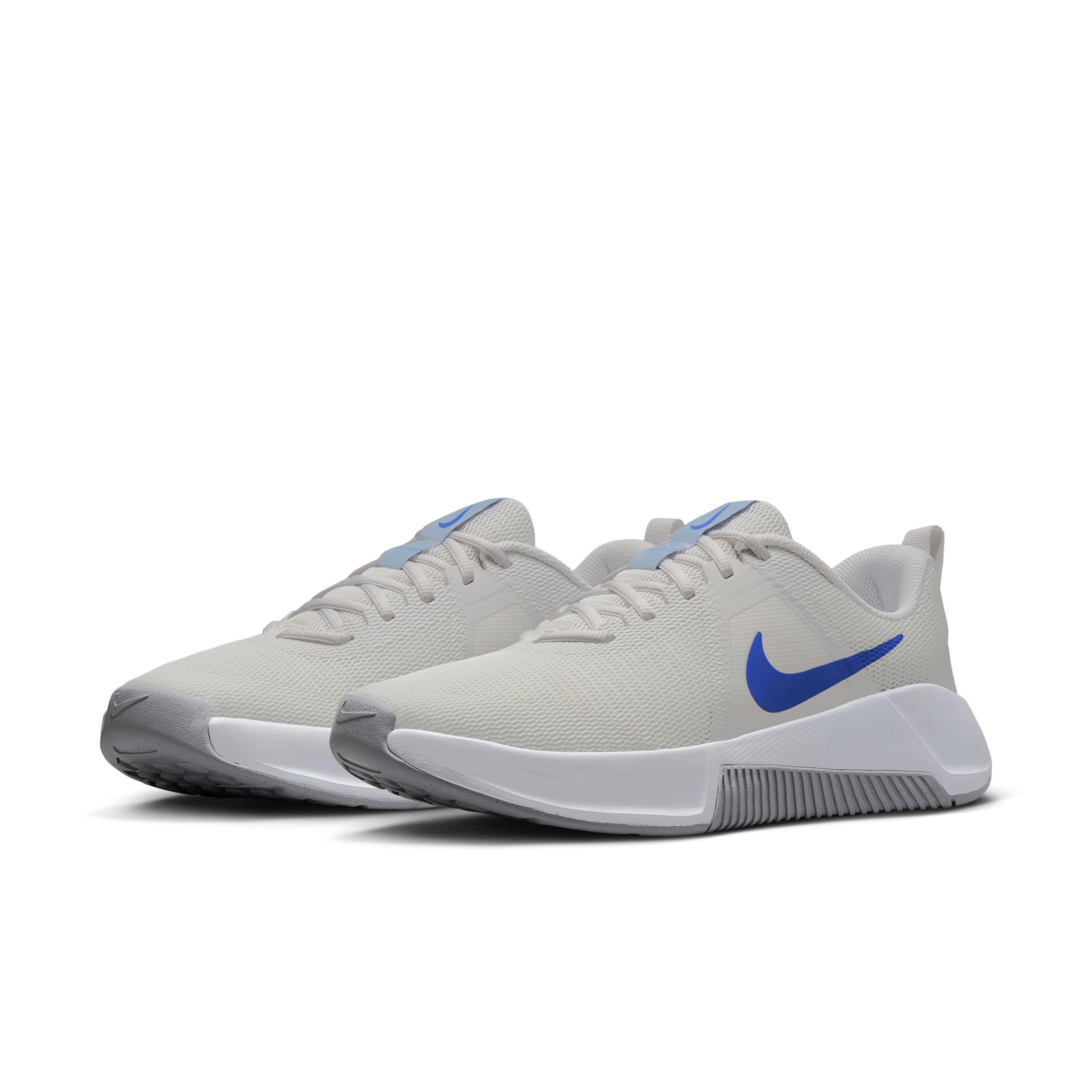 Nike Men's MC Trainer 3 Workout Shoes Product Image