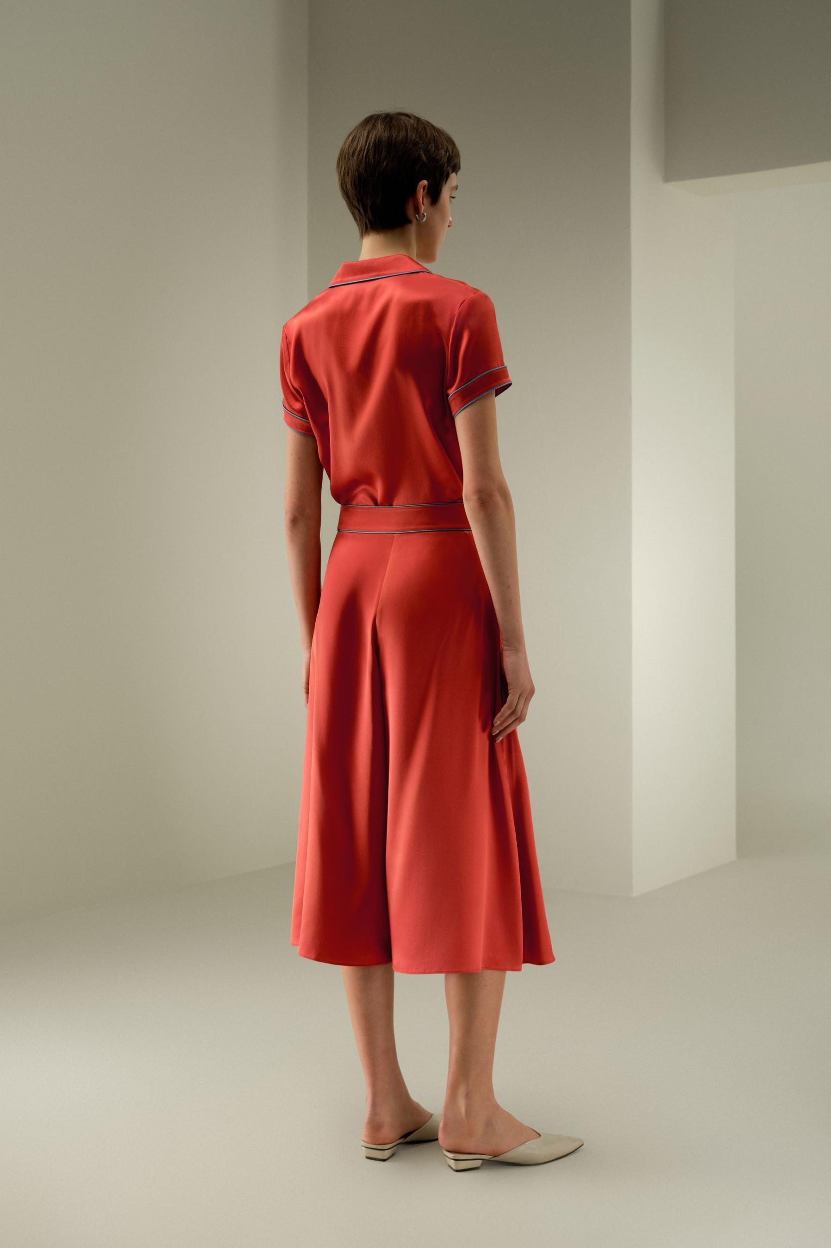 Contrast-Trimmed Silk Culottes Product Image