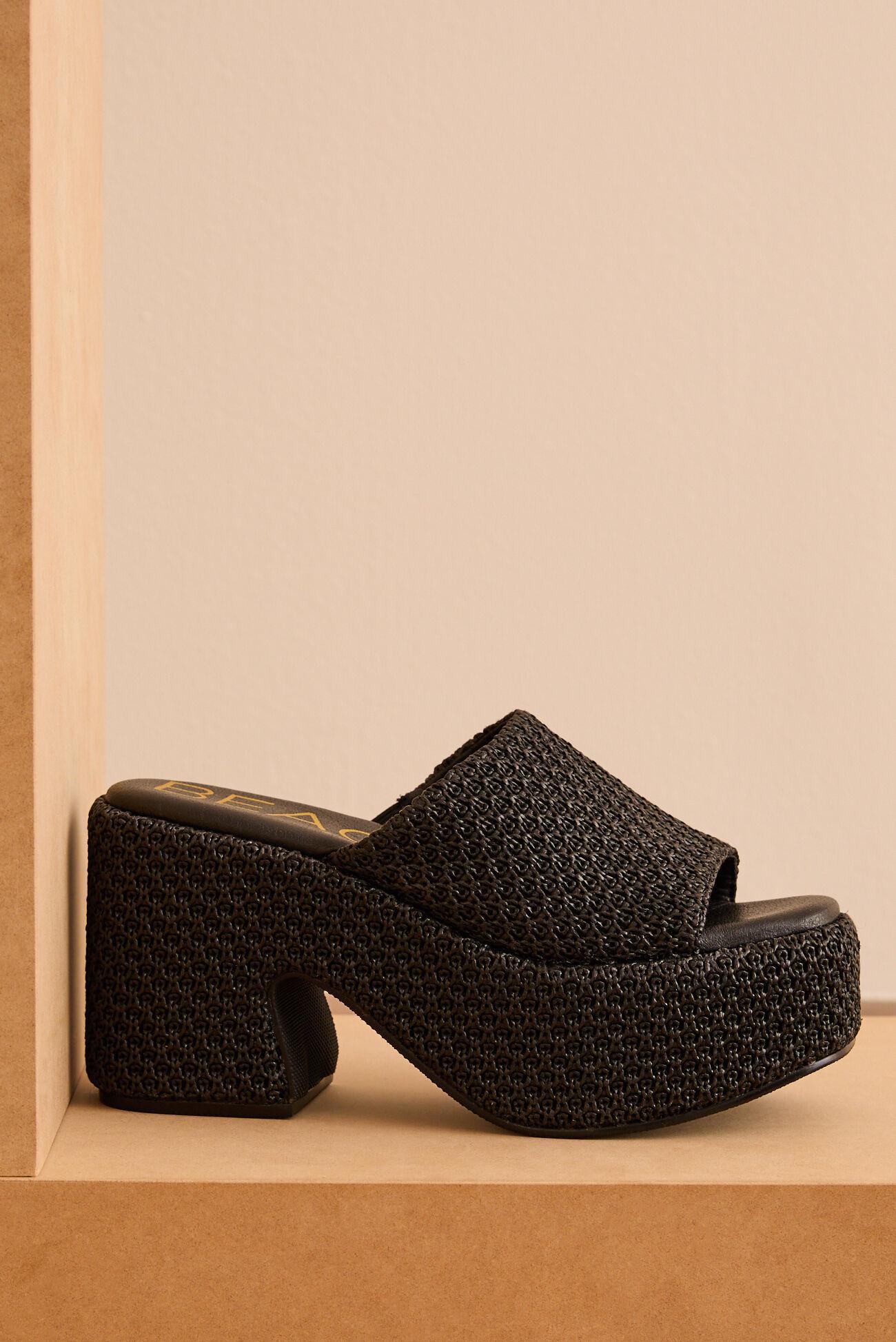 Como Platform Sandal by Matisse Product Image