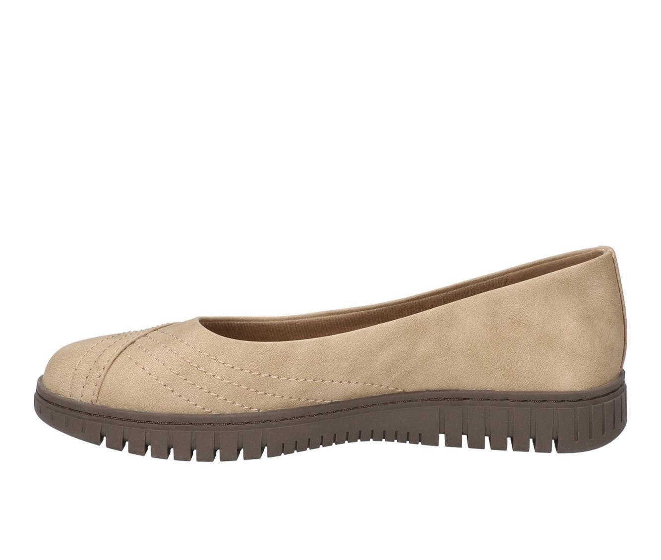 Women's Easy Street Cosma Product Image