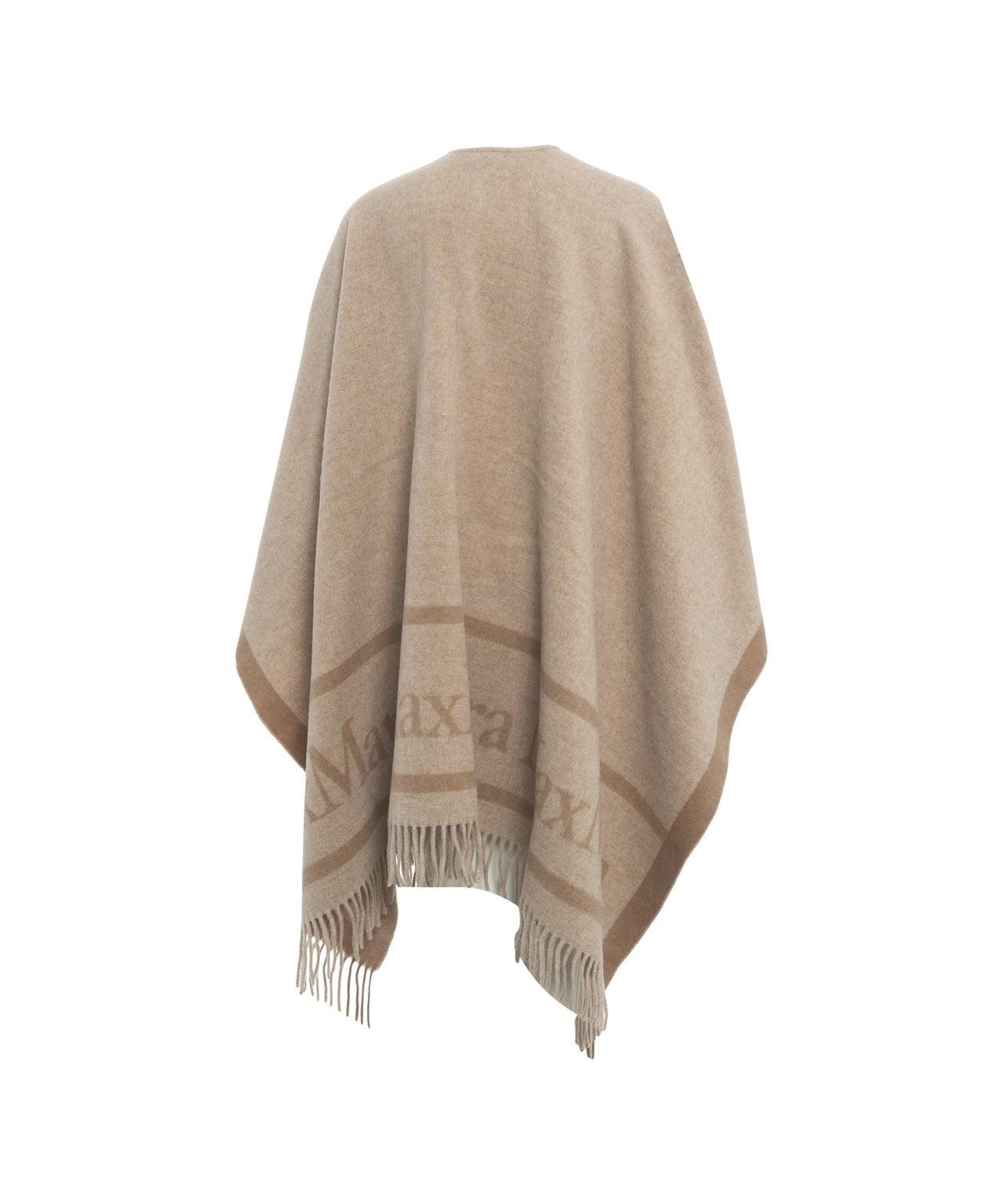 Mantle fringe details Product Image