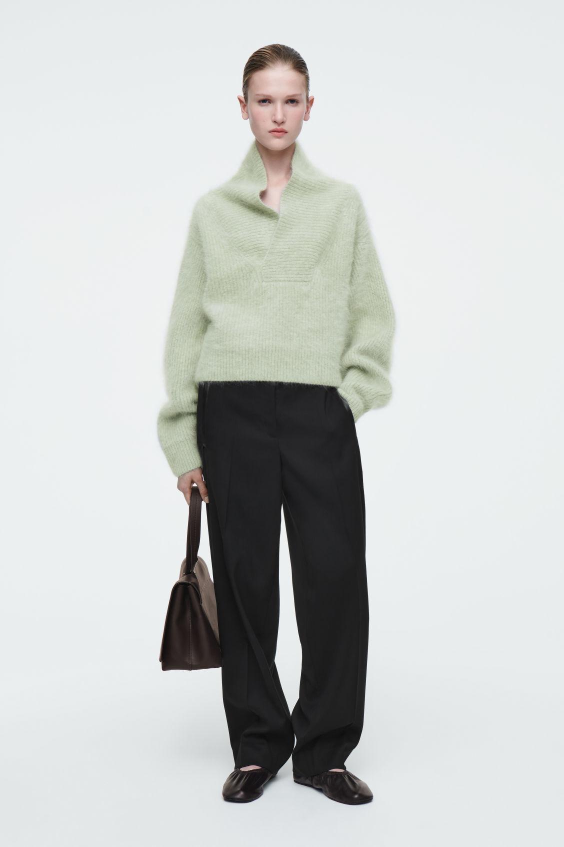 THE FUNNEL-NECK BRUSHED-CASHMERE SWEATER Product Image