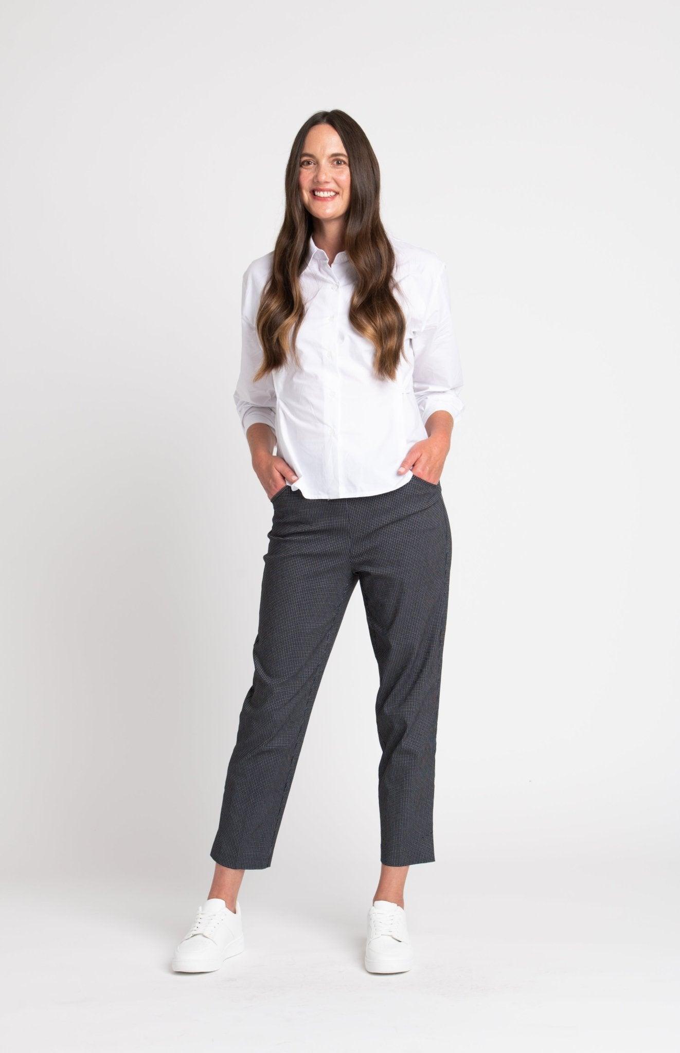 Roz & Ali Millennium Black Grid Pull On Ankle Pants Product Image