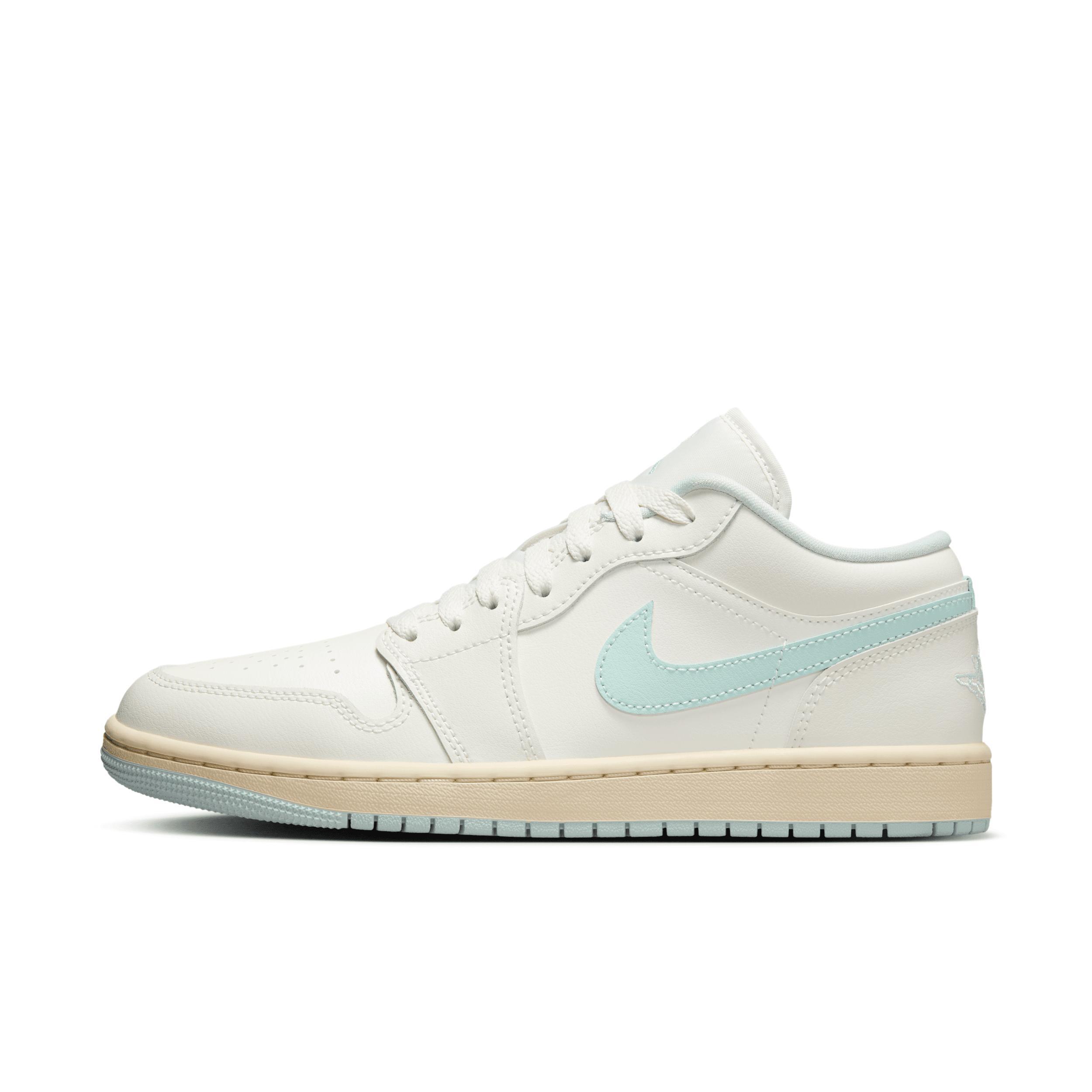 Women's Air Jordan 1 Low Shoes Product Image