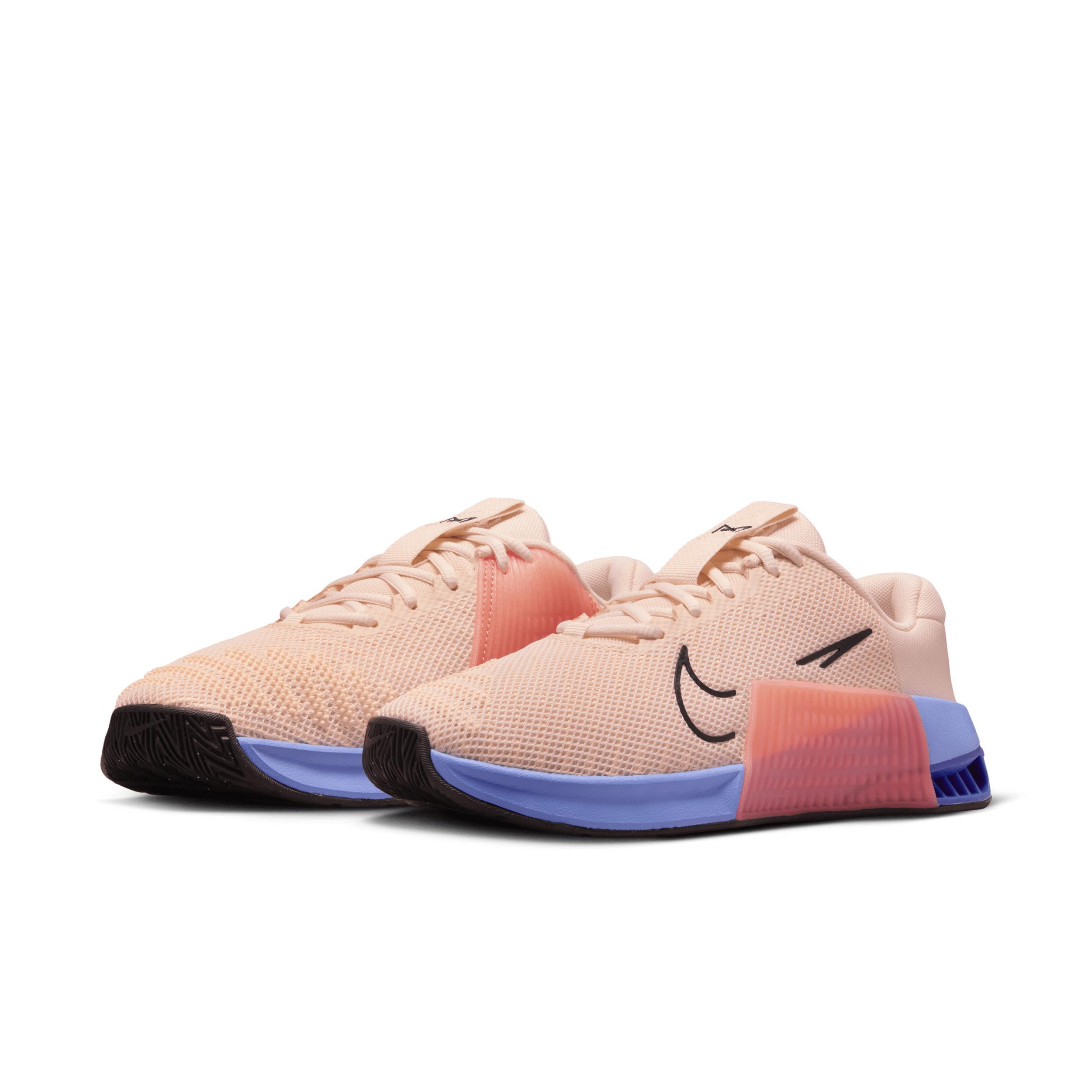 Nike Womens Metcon 9 Workout Shoes Product Image