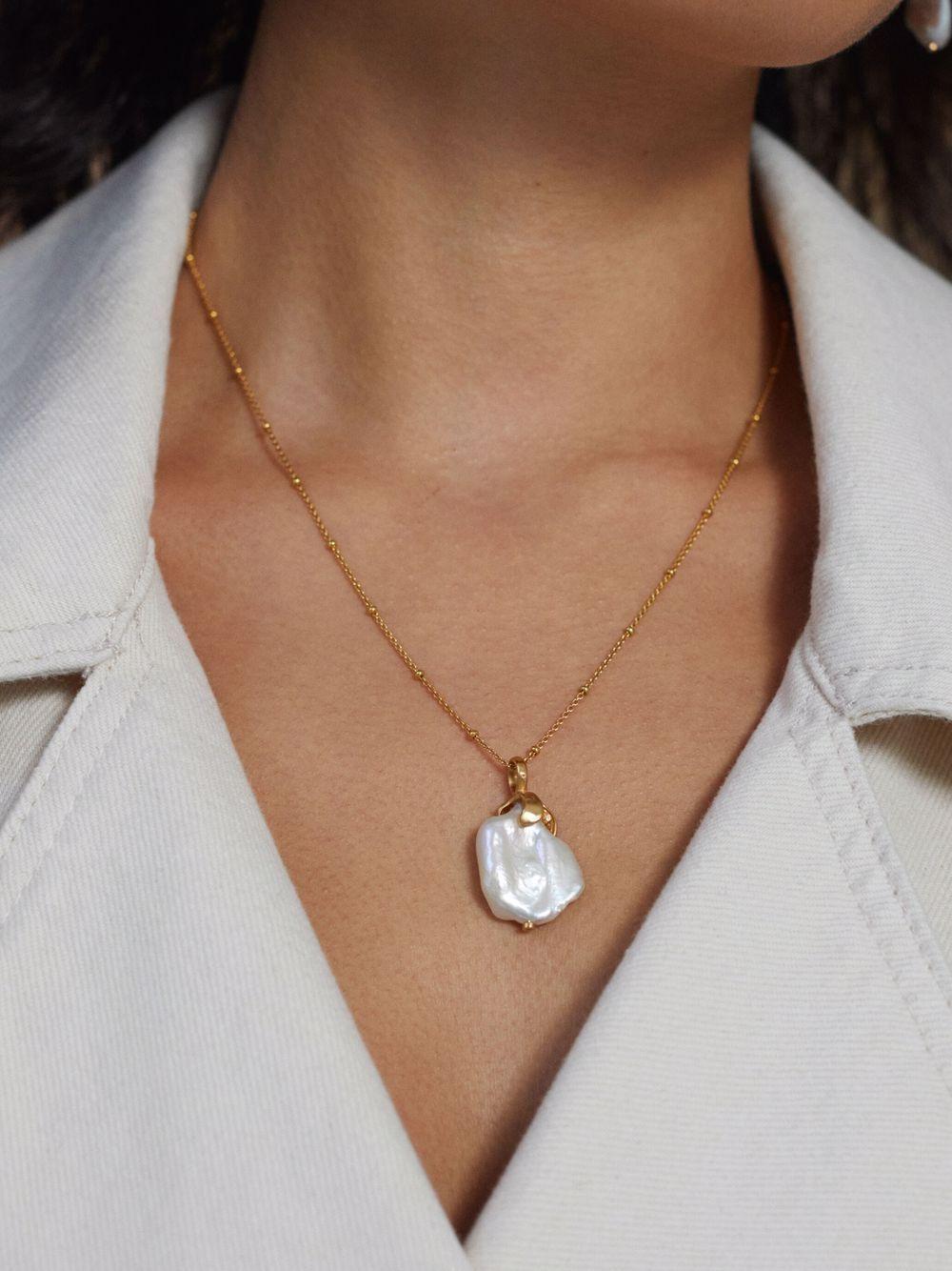 Keshi-pearl pendant charm Product Image