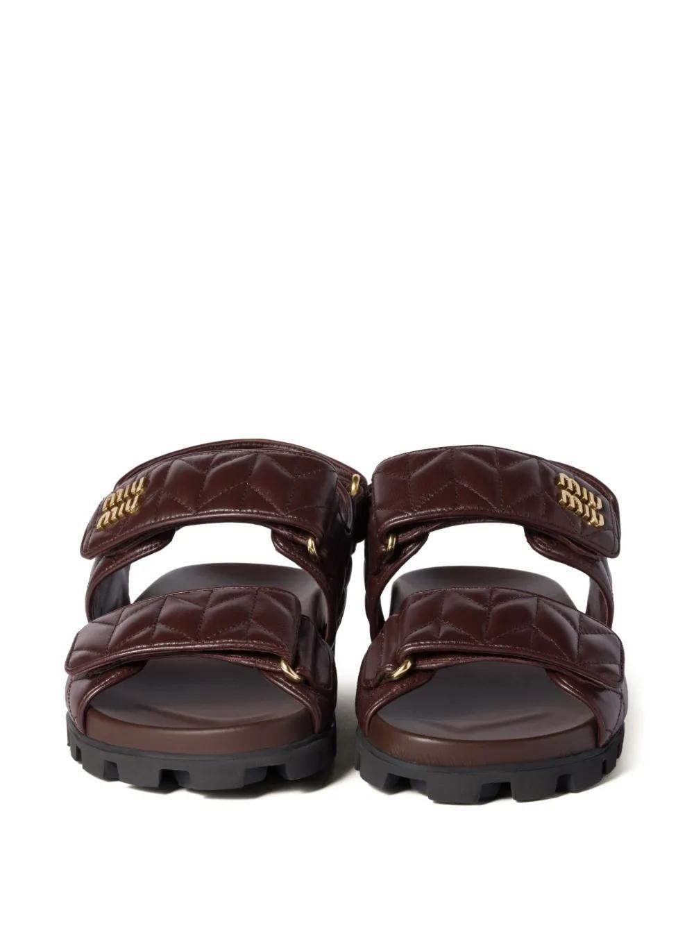 leather sandals Product Image