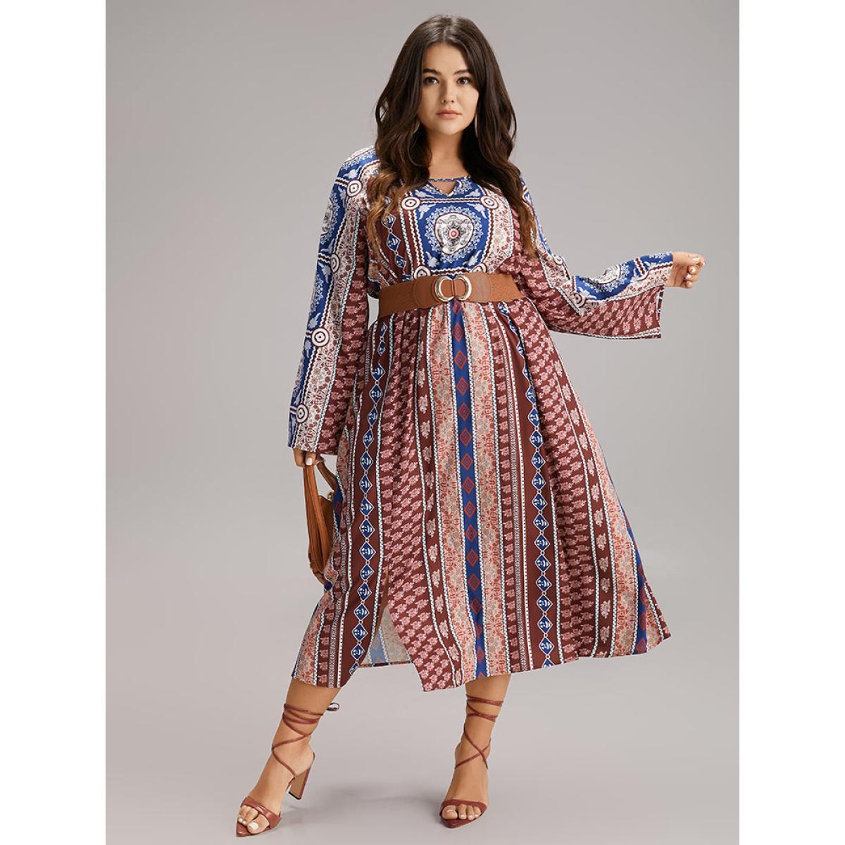 Plus Size Boho Print Keyhole Split Hem Pocket Dress Scarlet Women Vacation Printed Notched collar Long Sleeve Curvy Midi Dress BloomChic 12/L Product Image