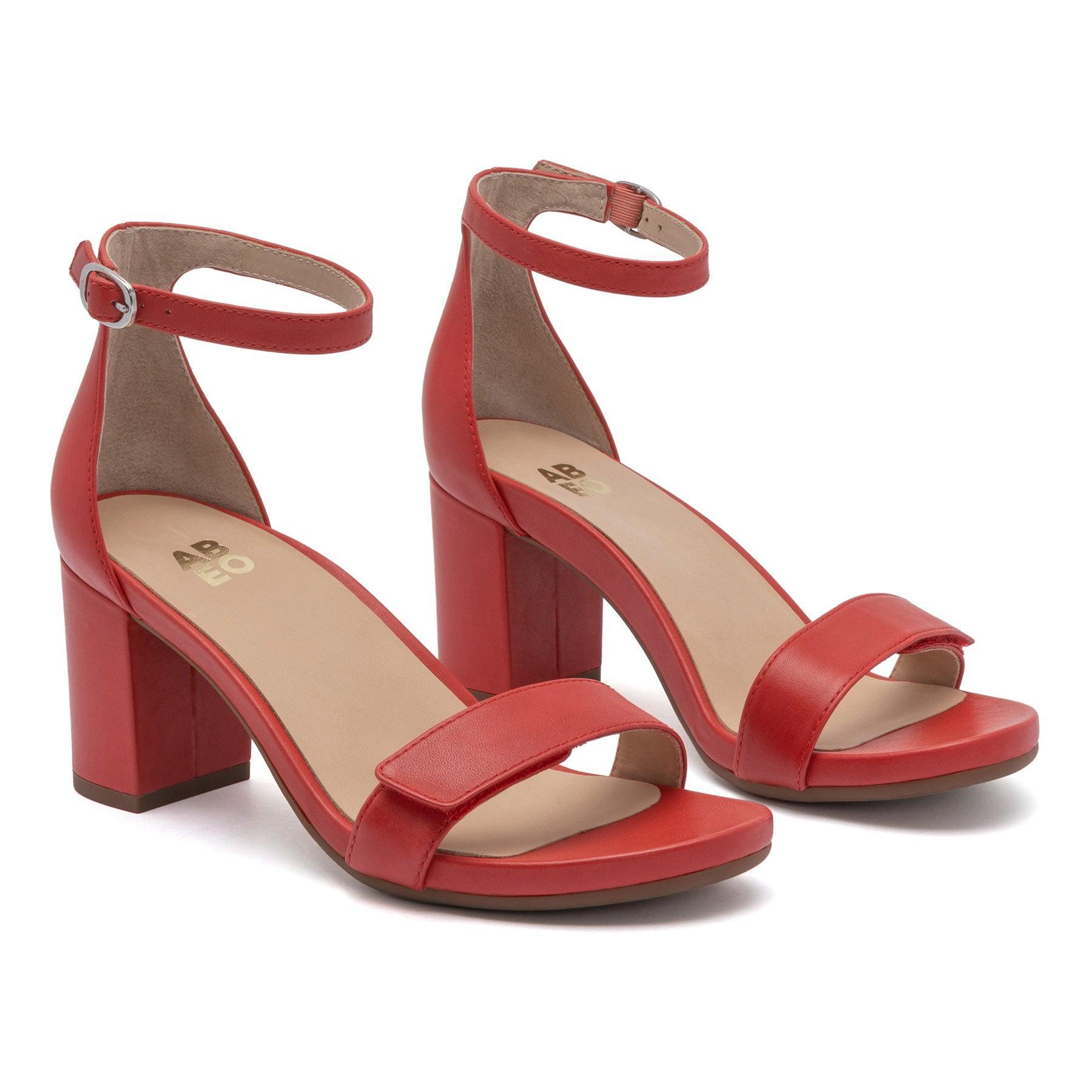 Tempo Strap Female Product Image