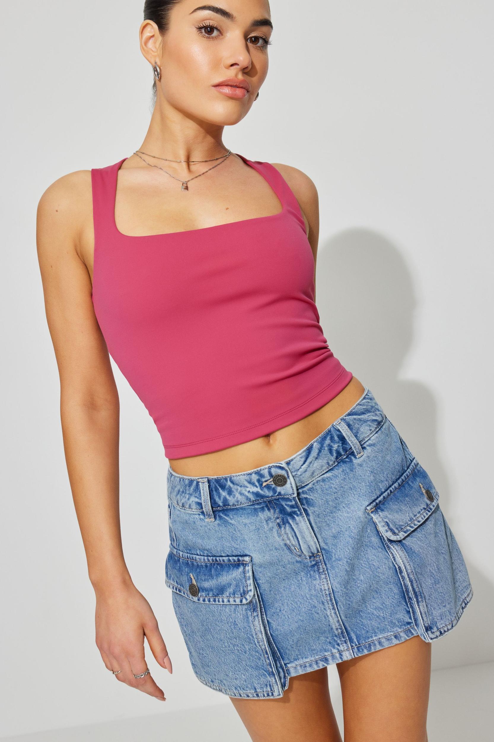 Linen Tie Back Halter Top Product Image