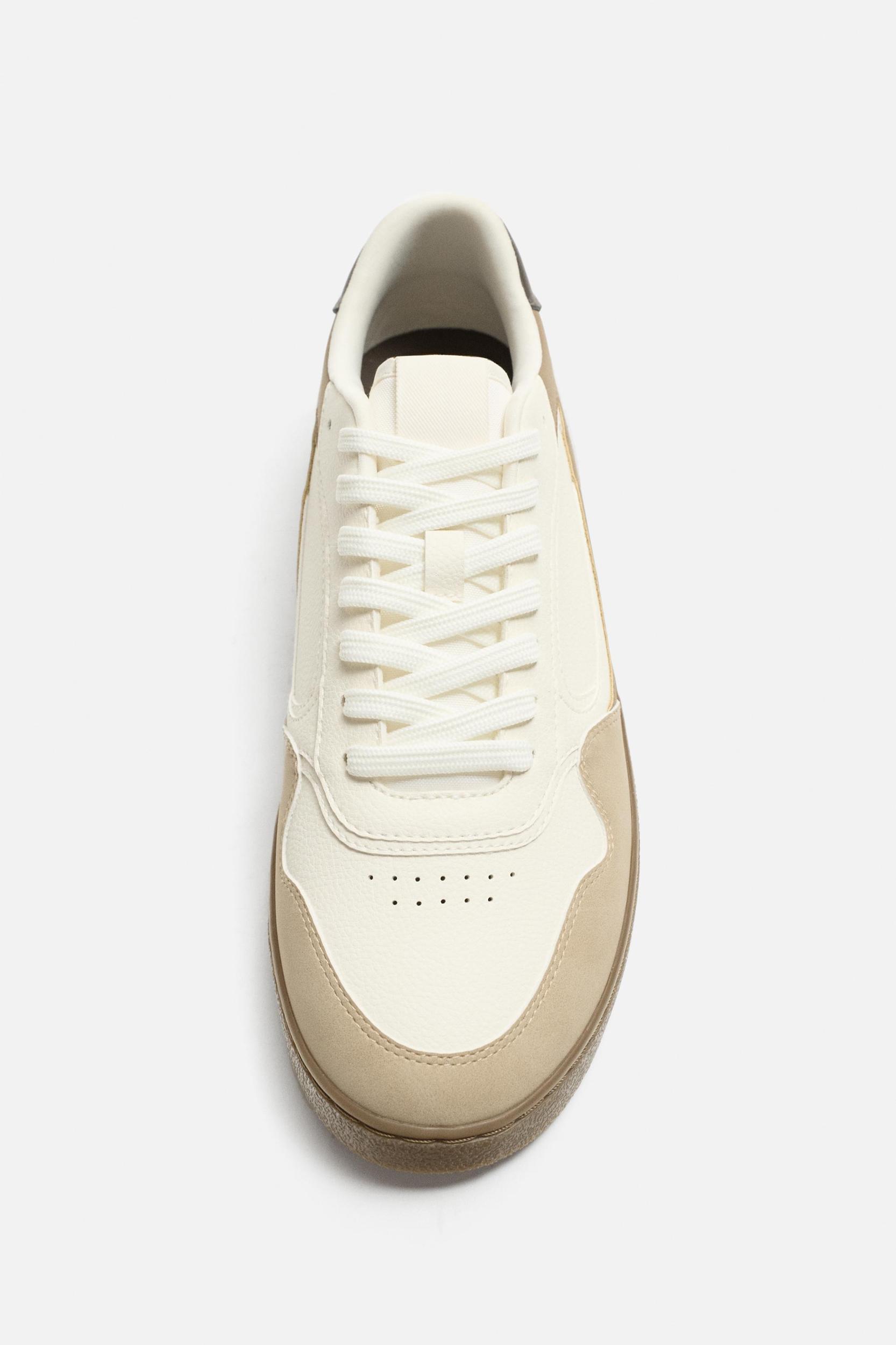 RETRO STYLE SNEAKERS Product Image