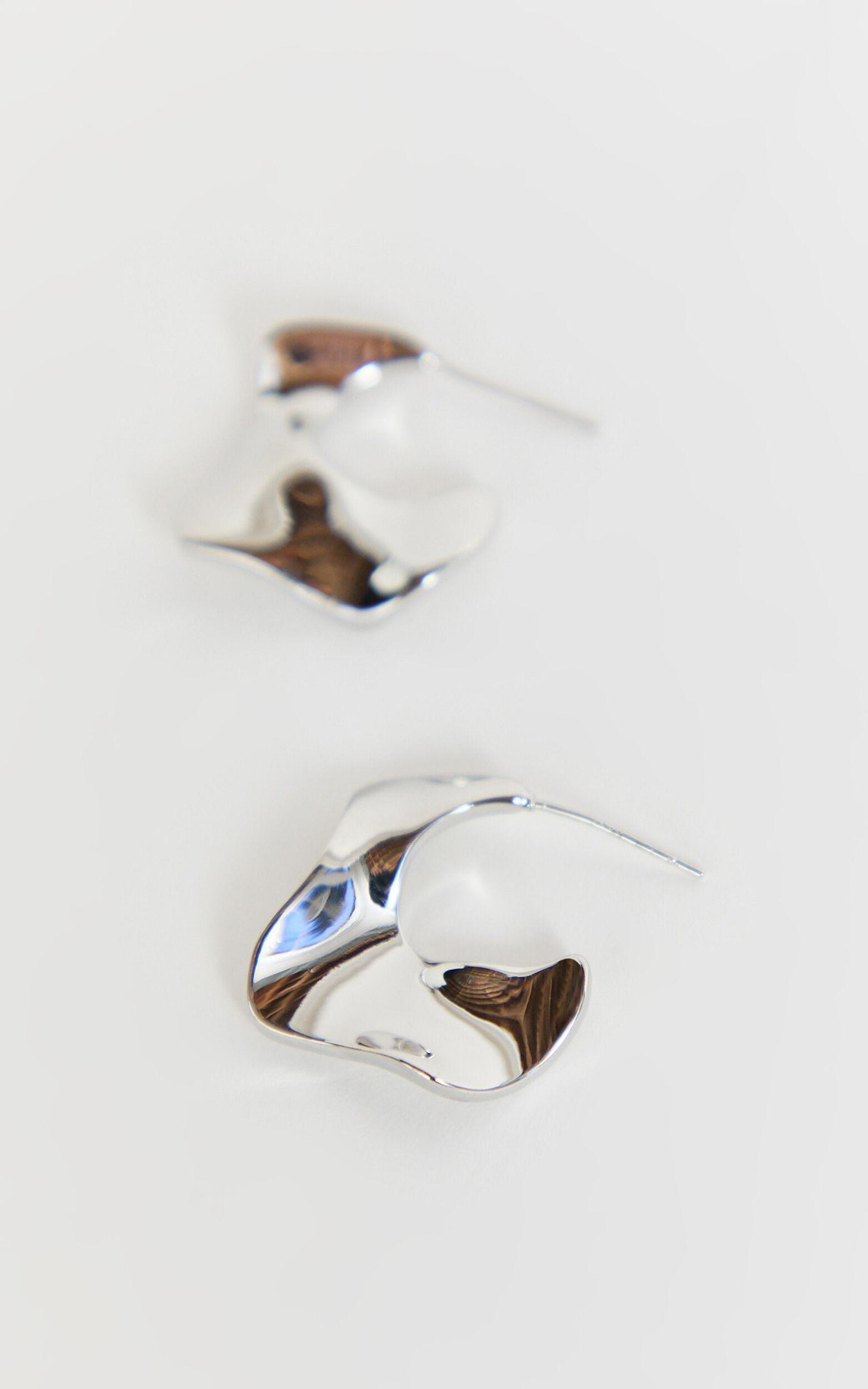 Remi Earrings - Hammered Hoop Earrings in Silver Product Image