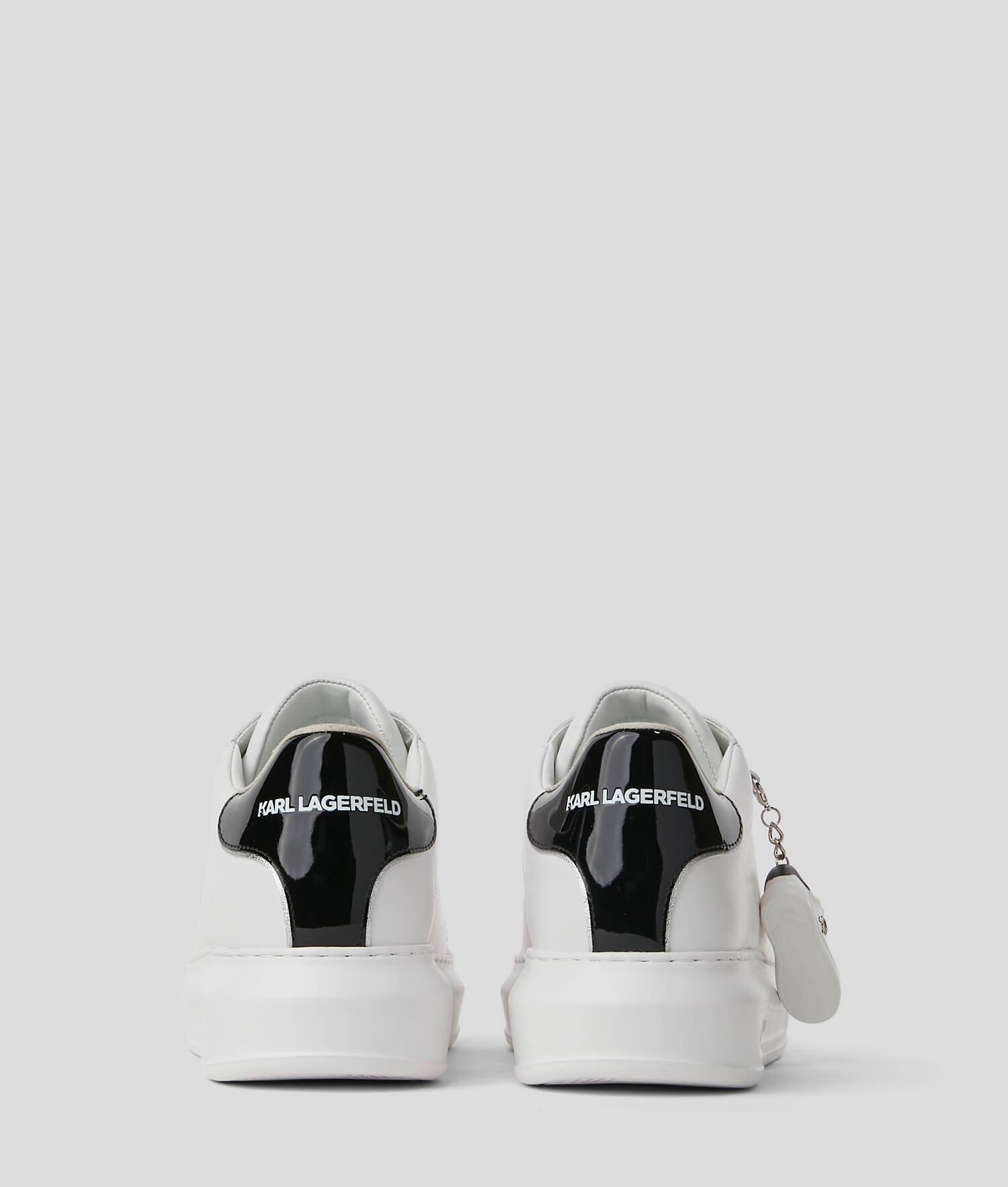 KAPRI KEYCHAIN SNEAKERS Product Image