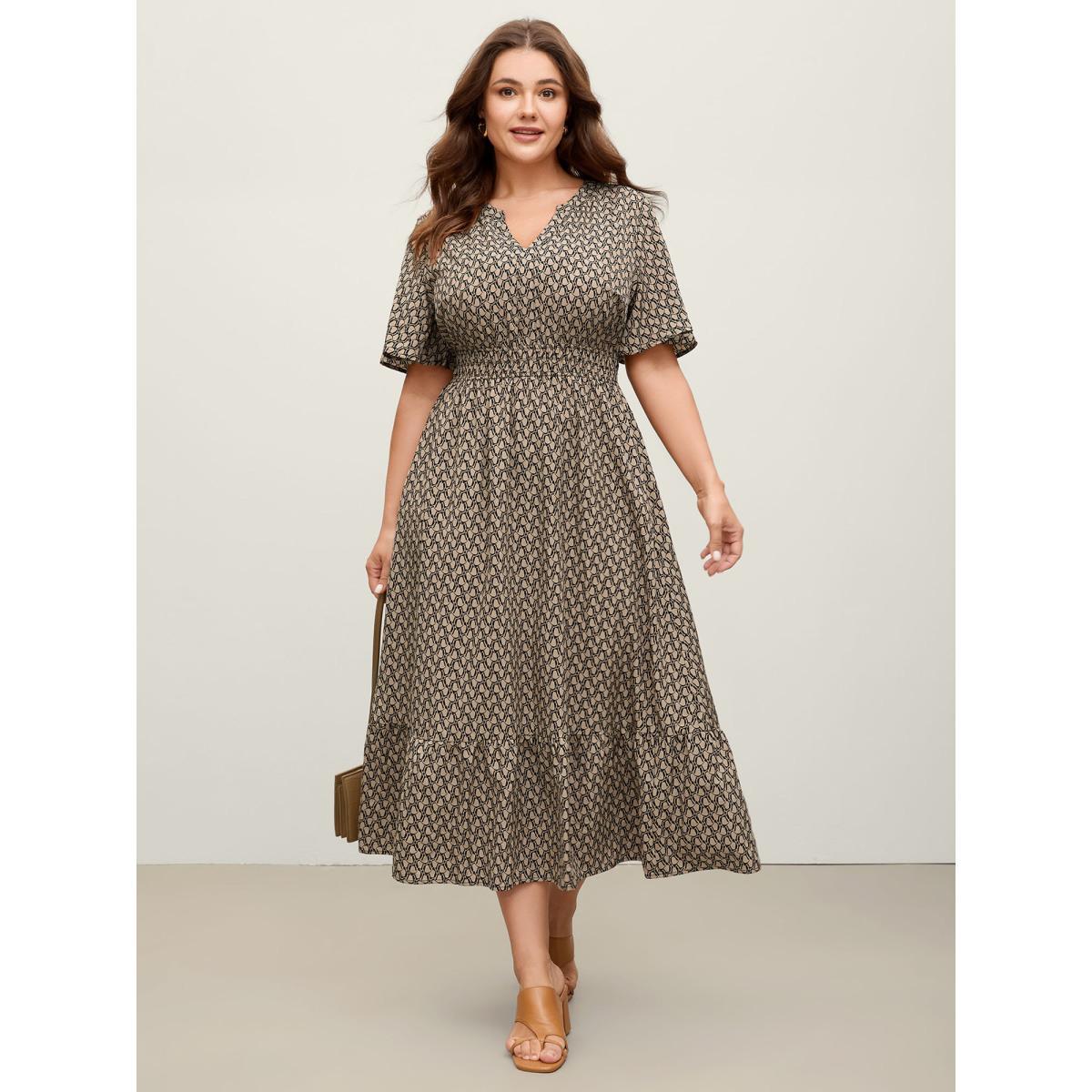 Plus Size Geometric Print Waist-Cinched Tiered Midi Dress Tan Women Flat collar with V-notch Short sleeve Curvy BloomChic 12/L Product Image